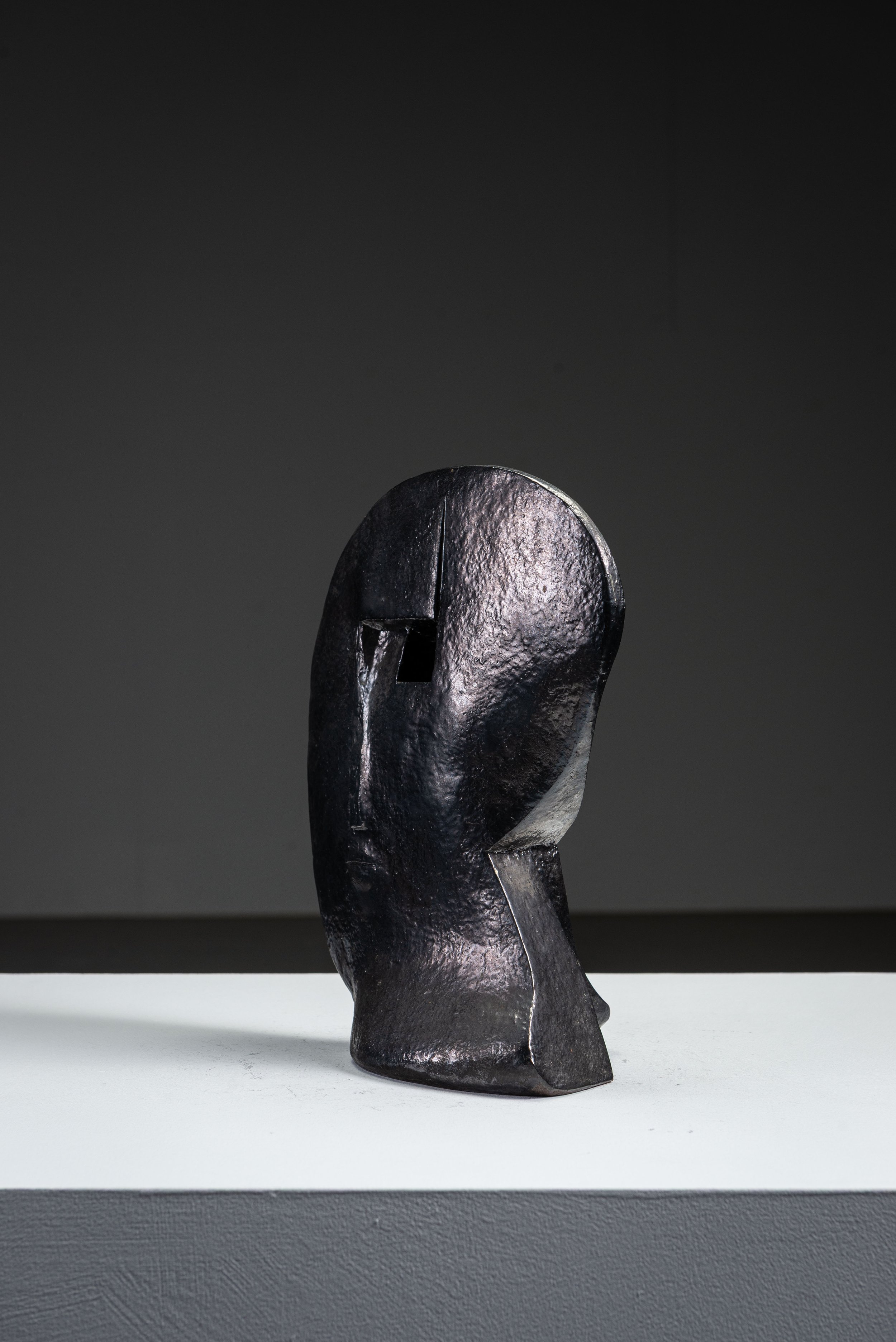 AR-1152026161550-Abstract-Sculpture-by-Cor-Dam-#26_08.jpg