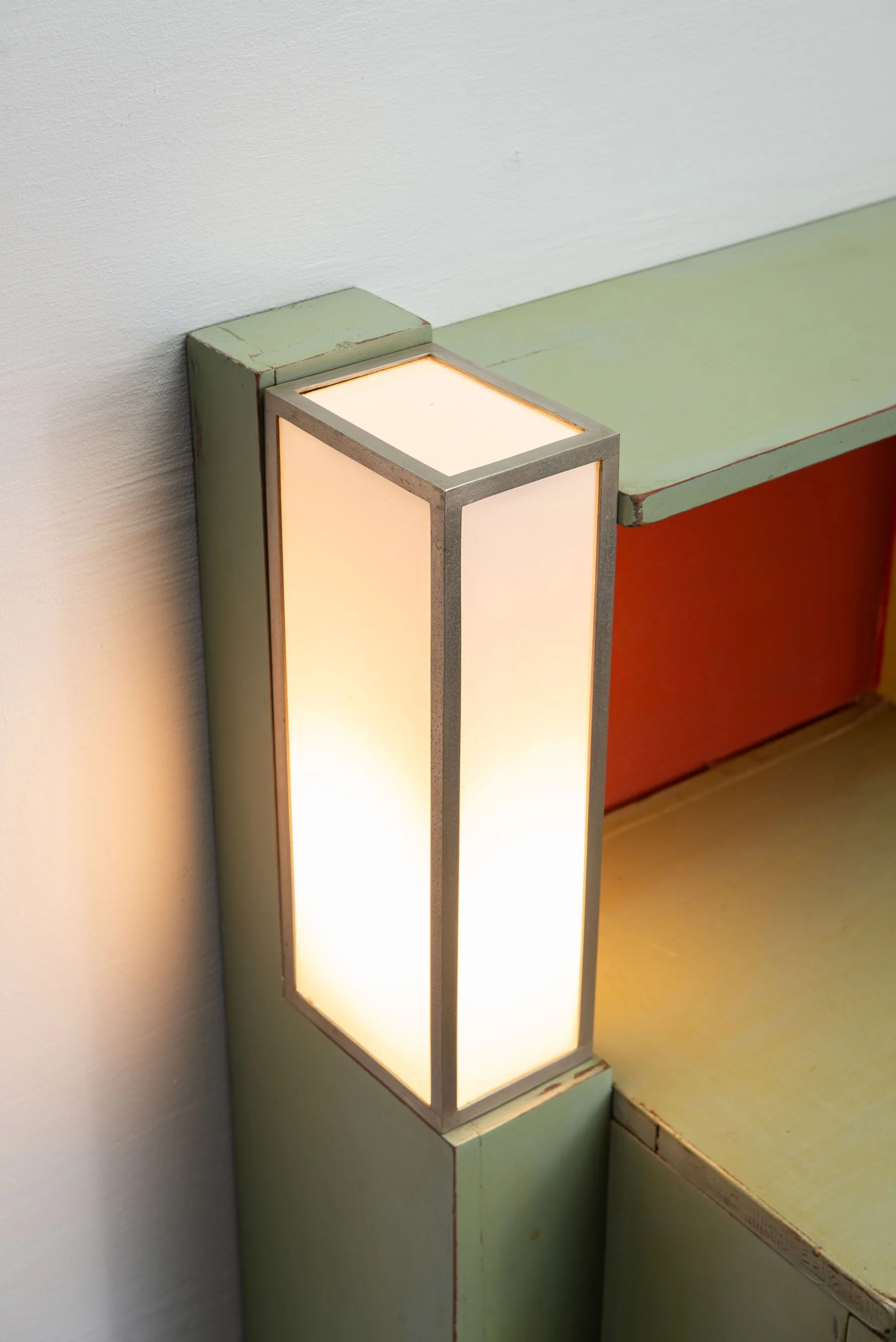LI-2632026124745-1920s-Modernist-Cabinet-with-Lamp_07.jpg
