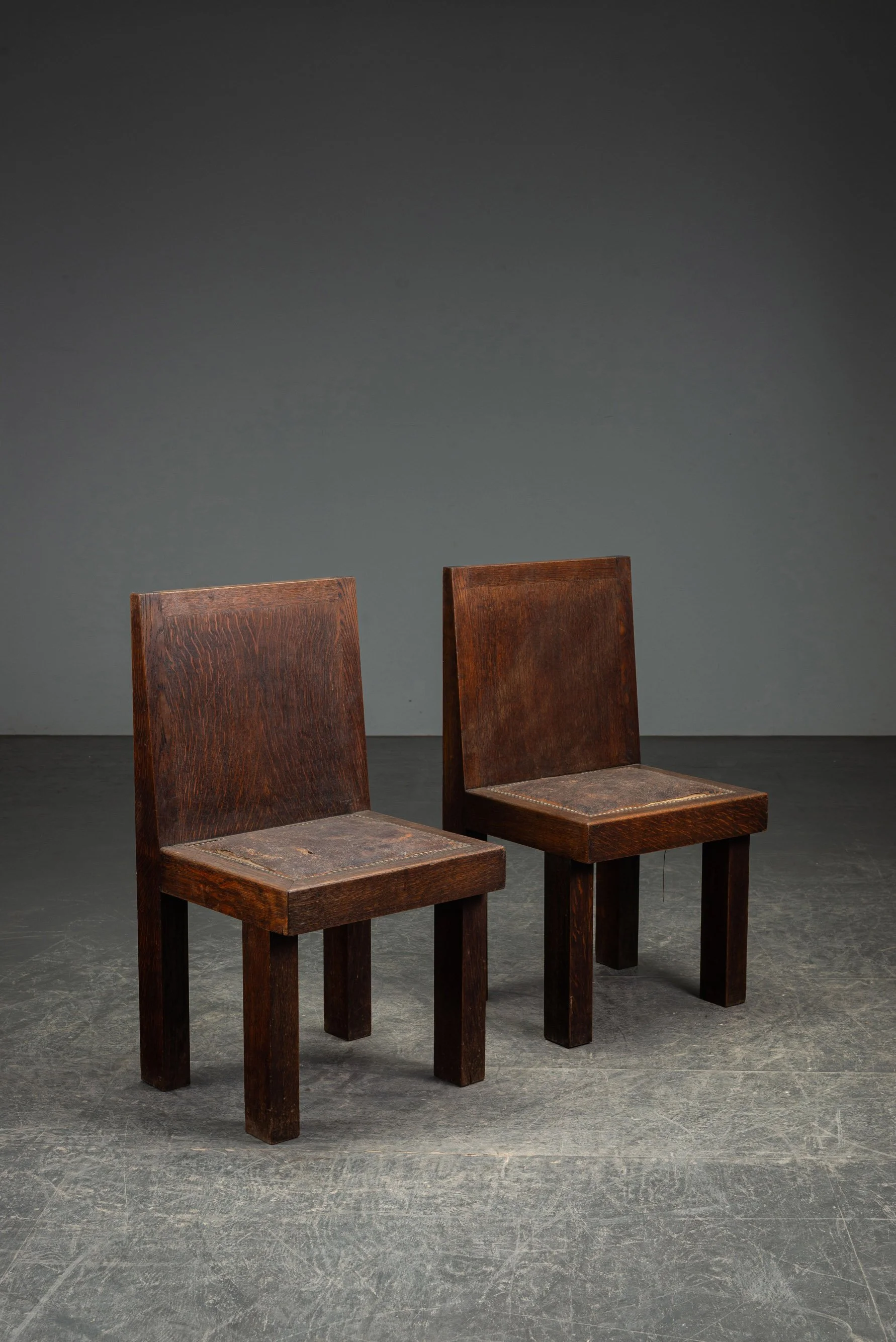 SE-72202604026-1940s-Modernist-Accent-Chairs_07.jpg