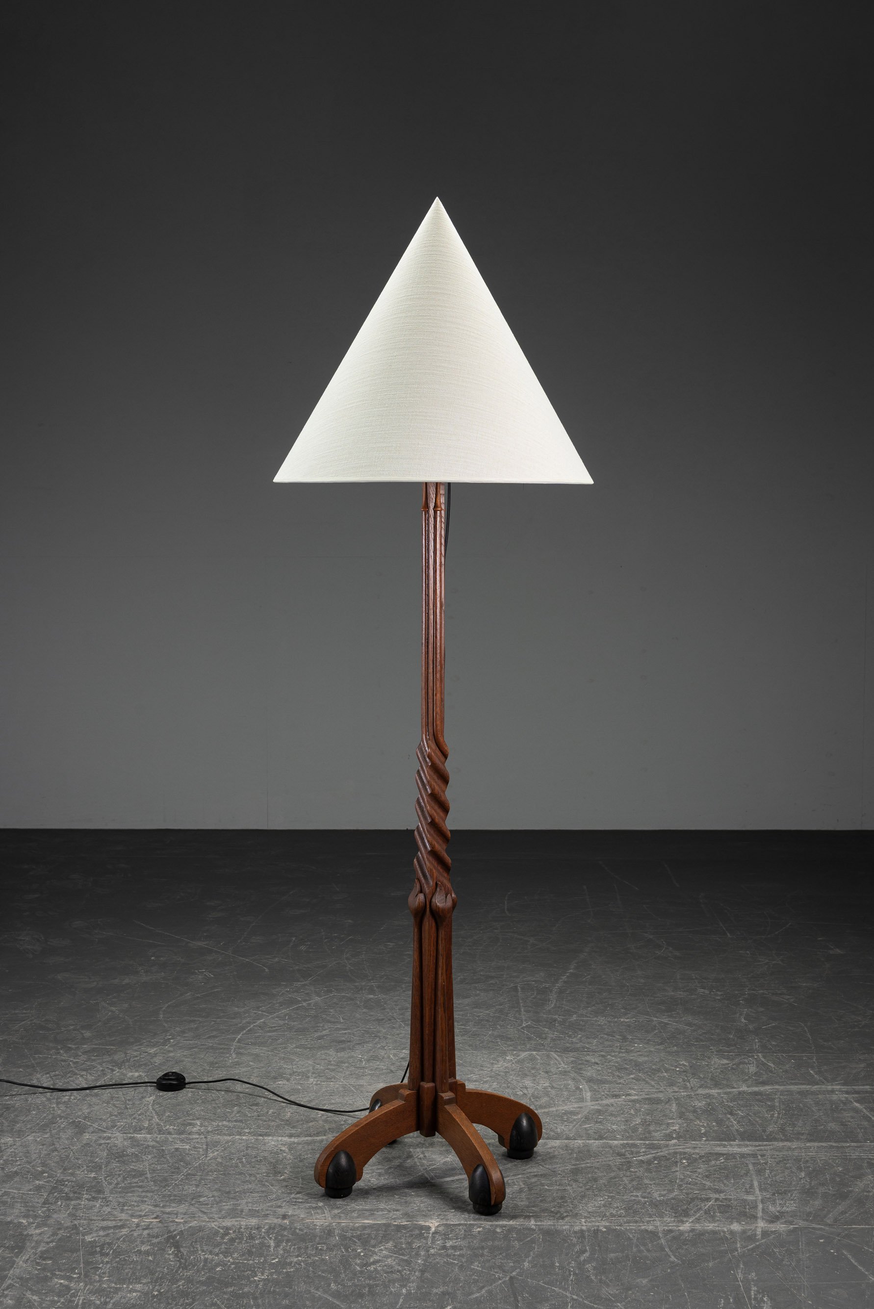 1920s Amsterdamse School Standing Lamp