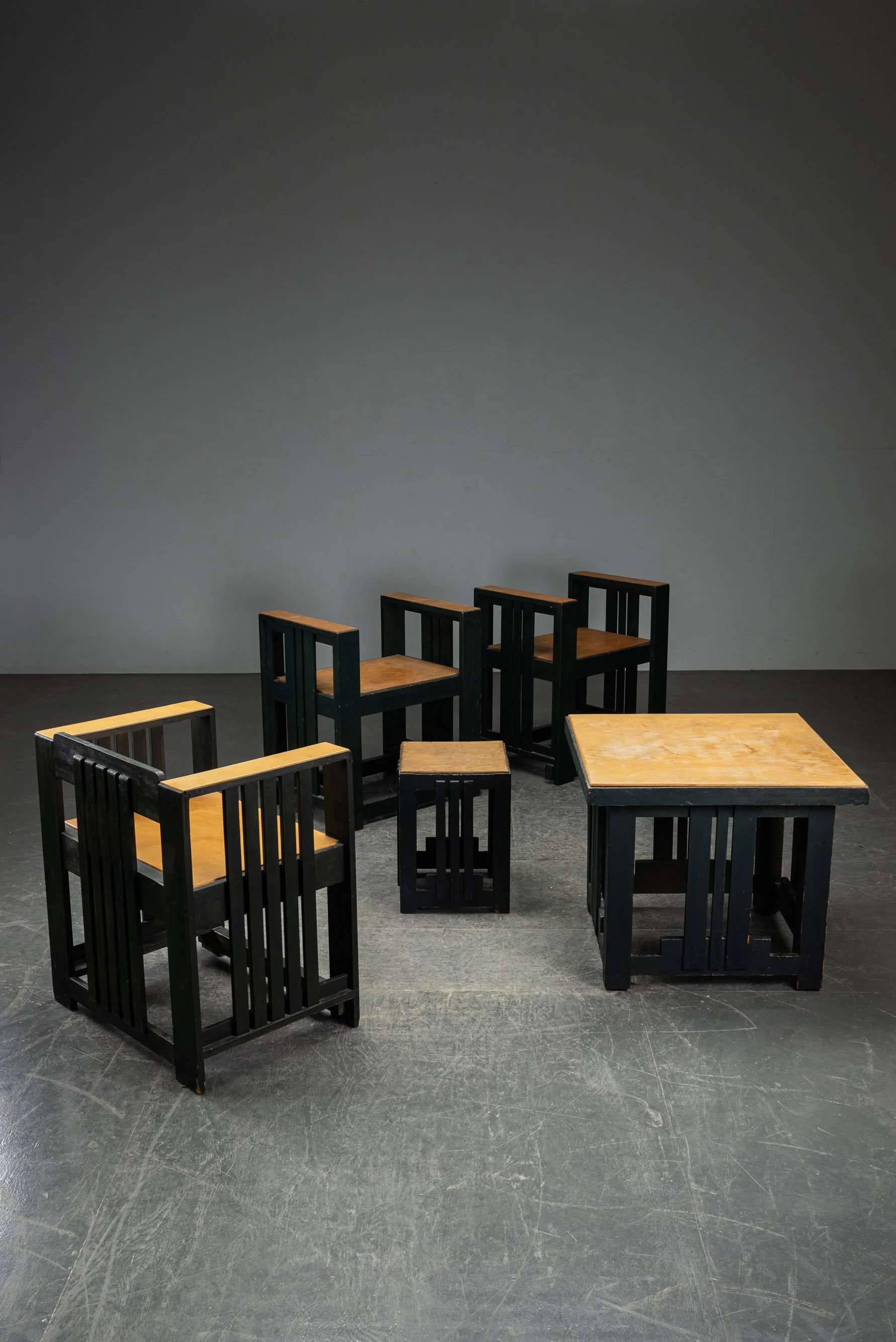 SE-1132026222555-Modernist-Stool-by-J.P.D.-van-Gelder_09.jpg