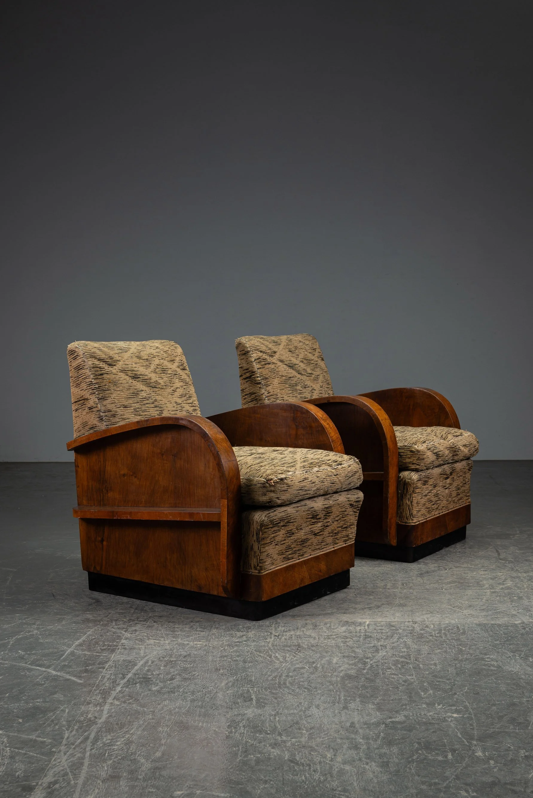 SE-1622026121711-1930s-Art-Deco-Armchair-Set_08.jpg