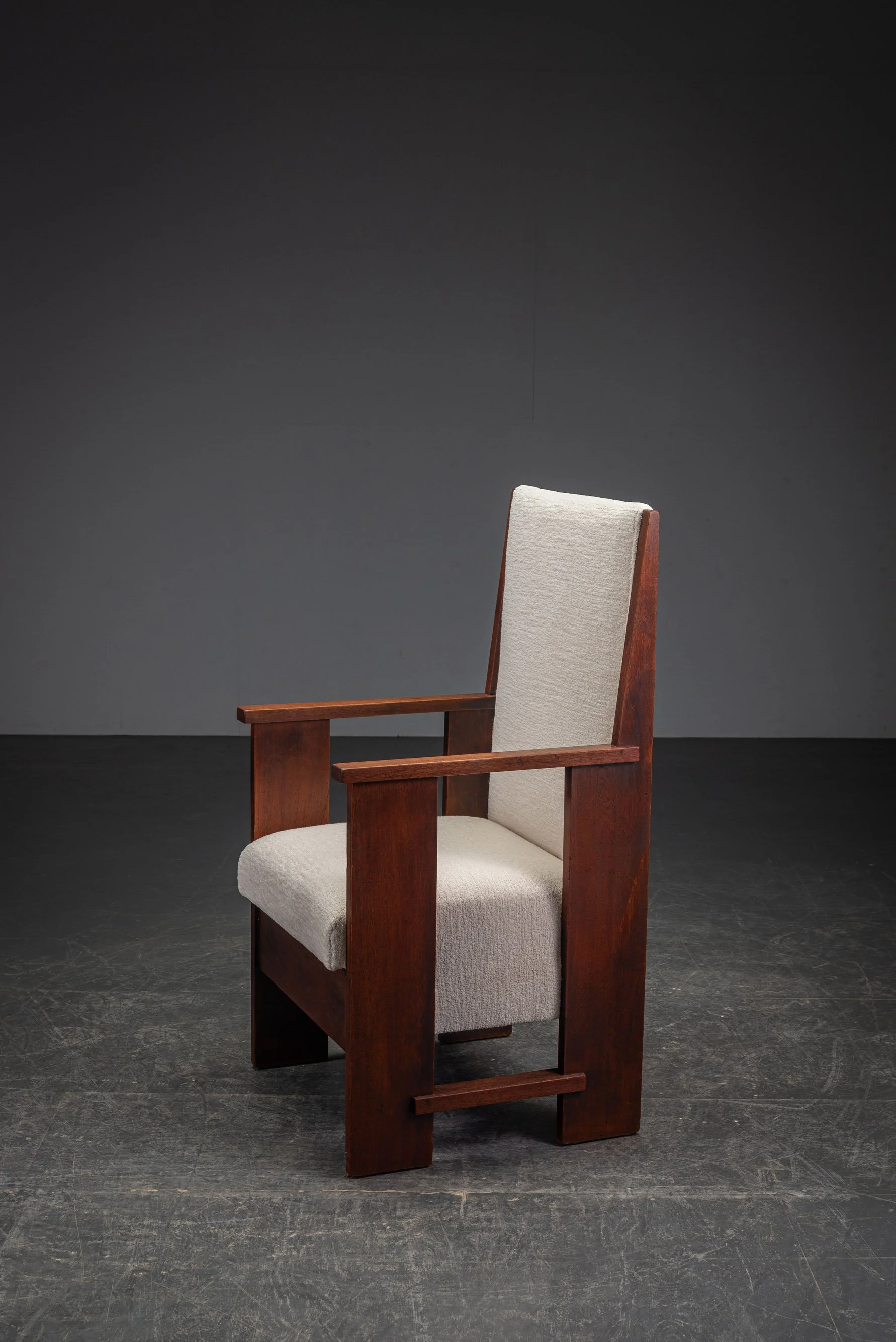 SE-10122023205433-Rare-Haagse-School-Desk-Chair-by-Architect-H.-Wouda_06.jpg