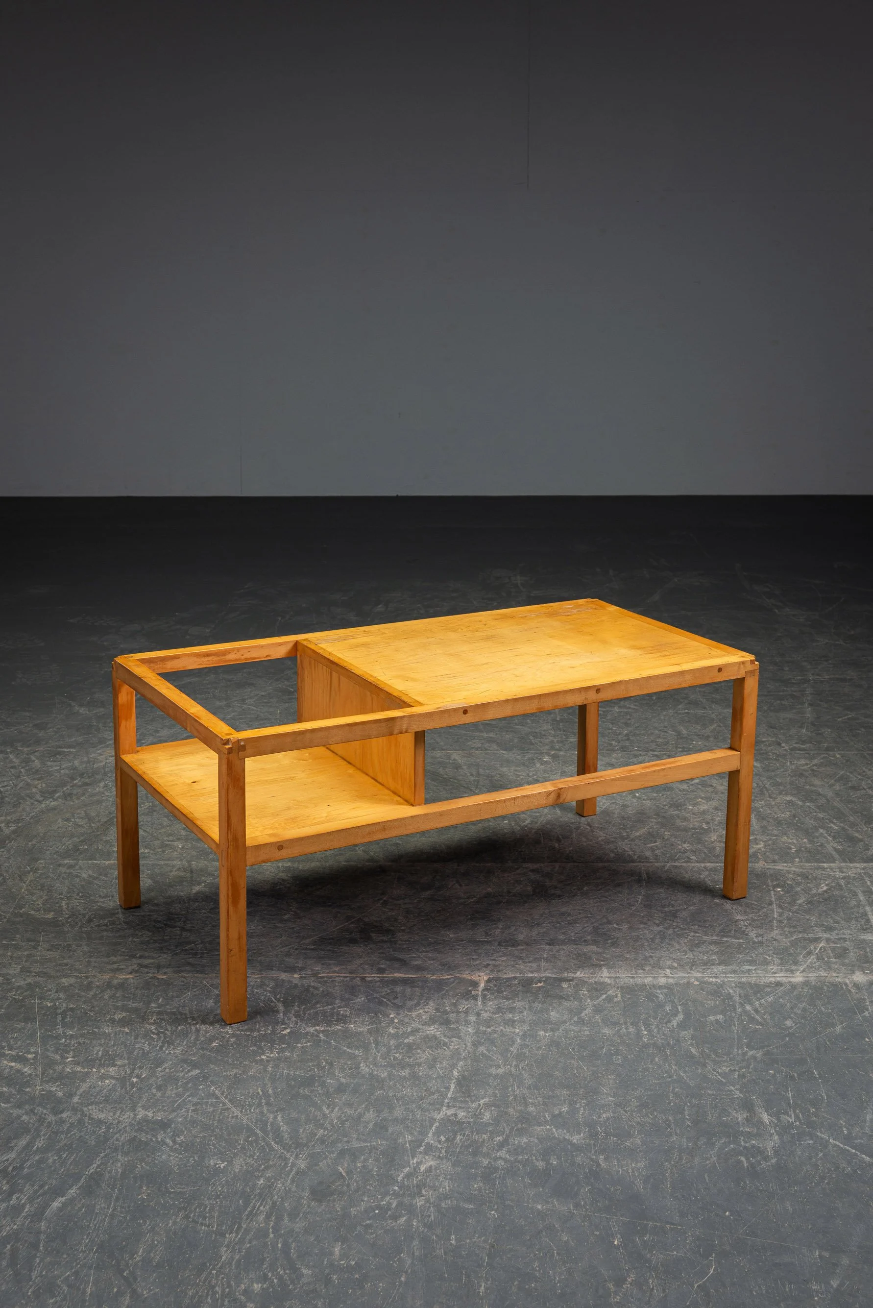 TA-1862026125050-1960s-Modernist-Coffee-Table_05.jpg