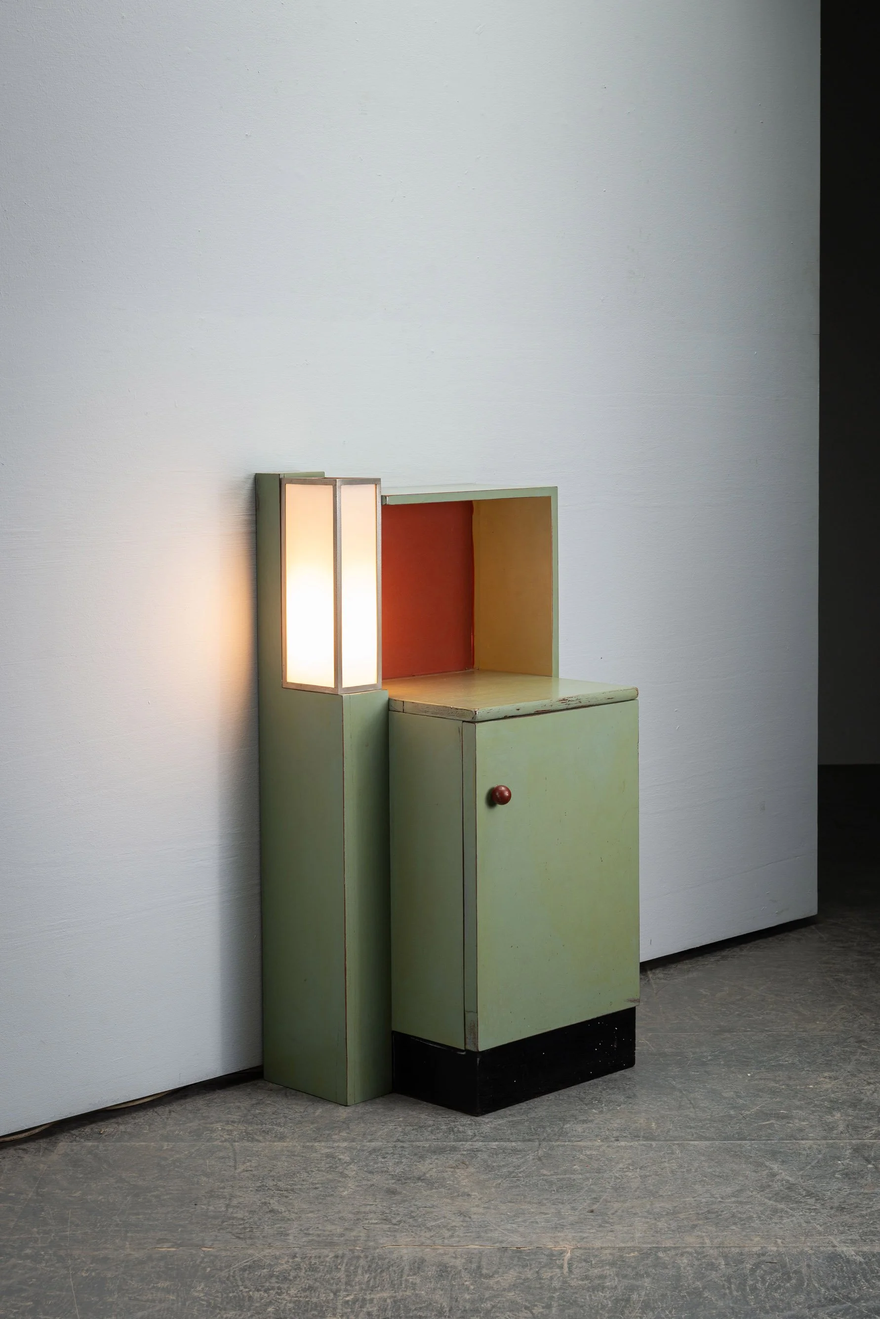 1920s Modernist Cabinet with Lamp
