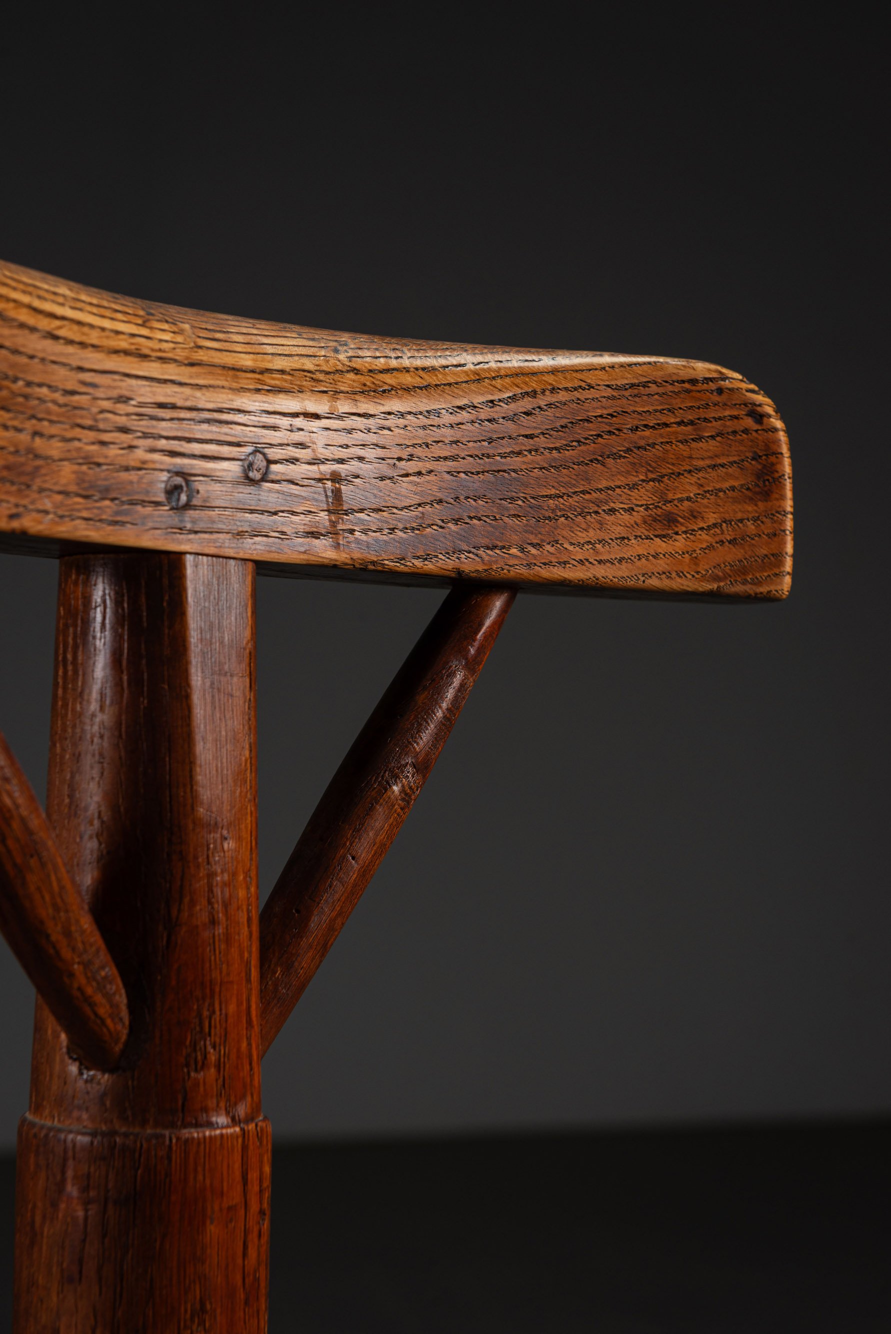 SE-3112025185209-1960s-Tripod-Chair-Set_09.jpg
