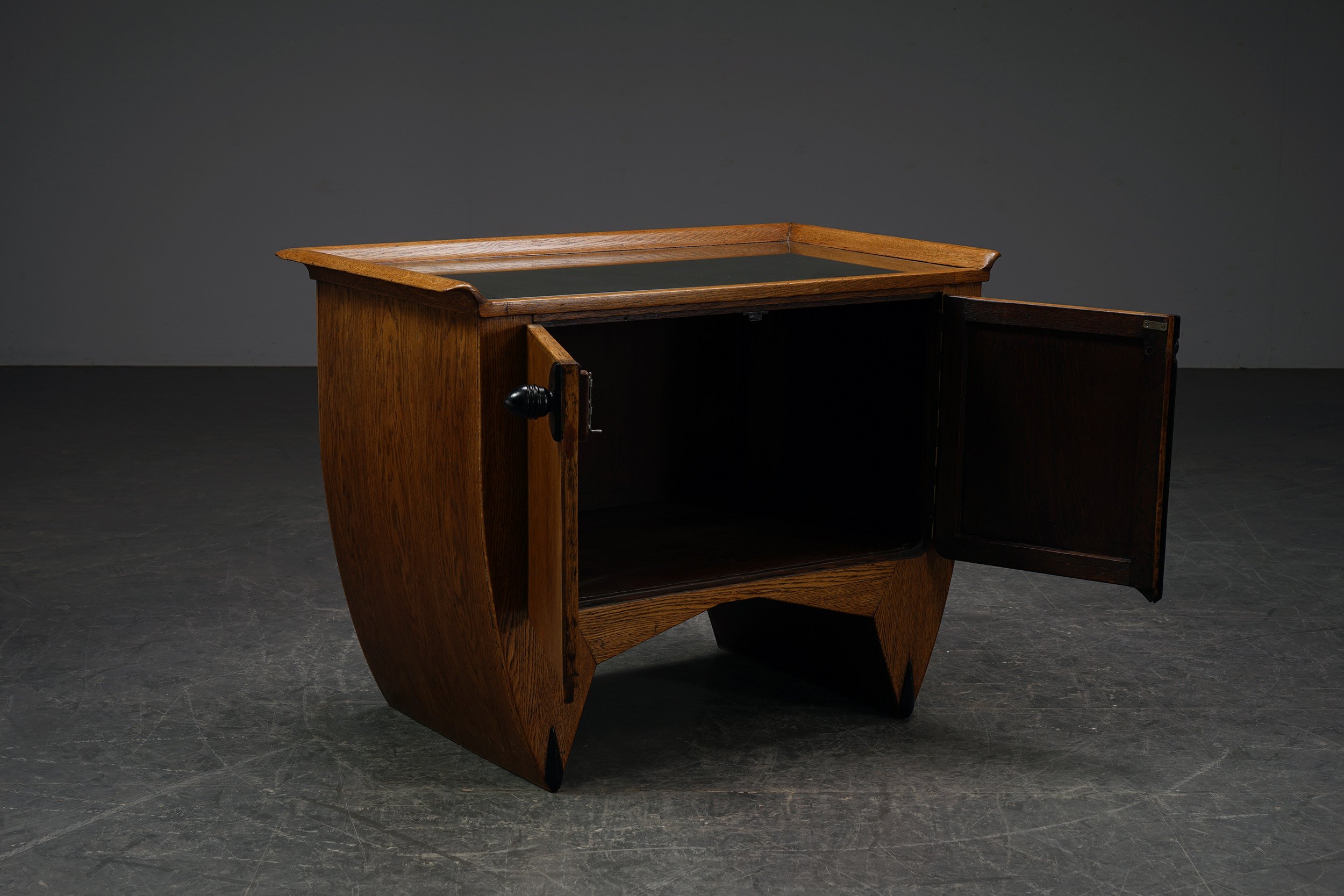 ST-1862025192722-Amsterdamse-School-Cabinet-by-Architect-Piet-Kramer_15.jpg