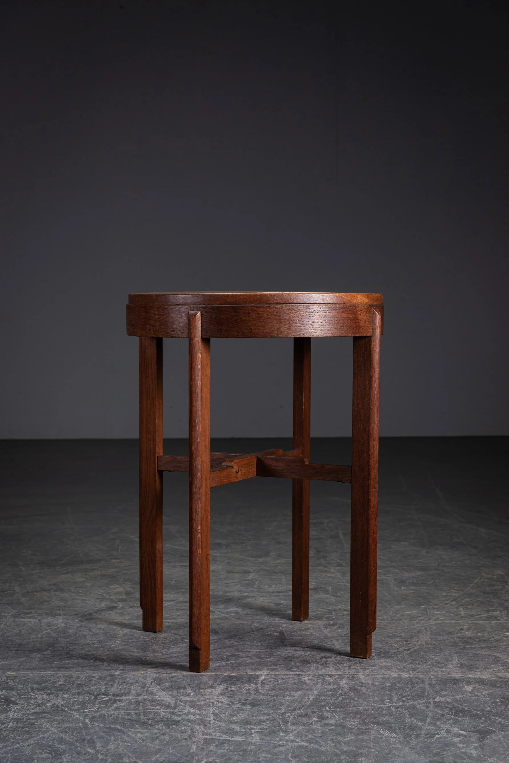 TA-2972025170126-1930s-Amsterdamse-School-Side-Table_05.jpg