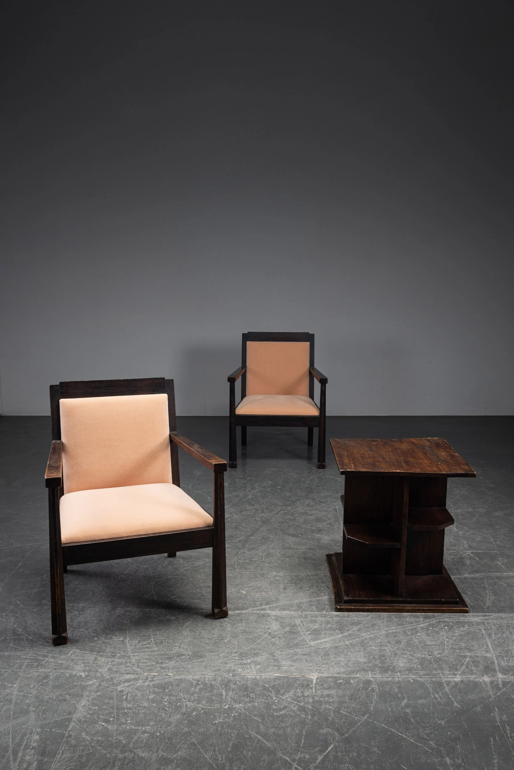 SE-892026125316-Rationalist-Chair-Set_13.jpg