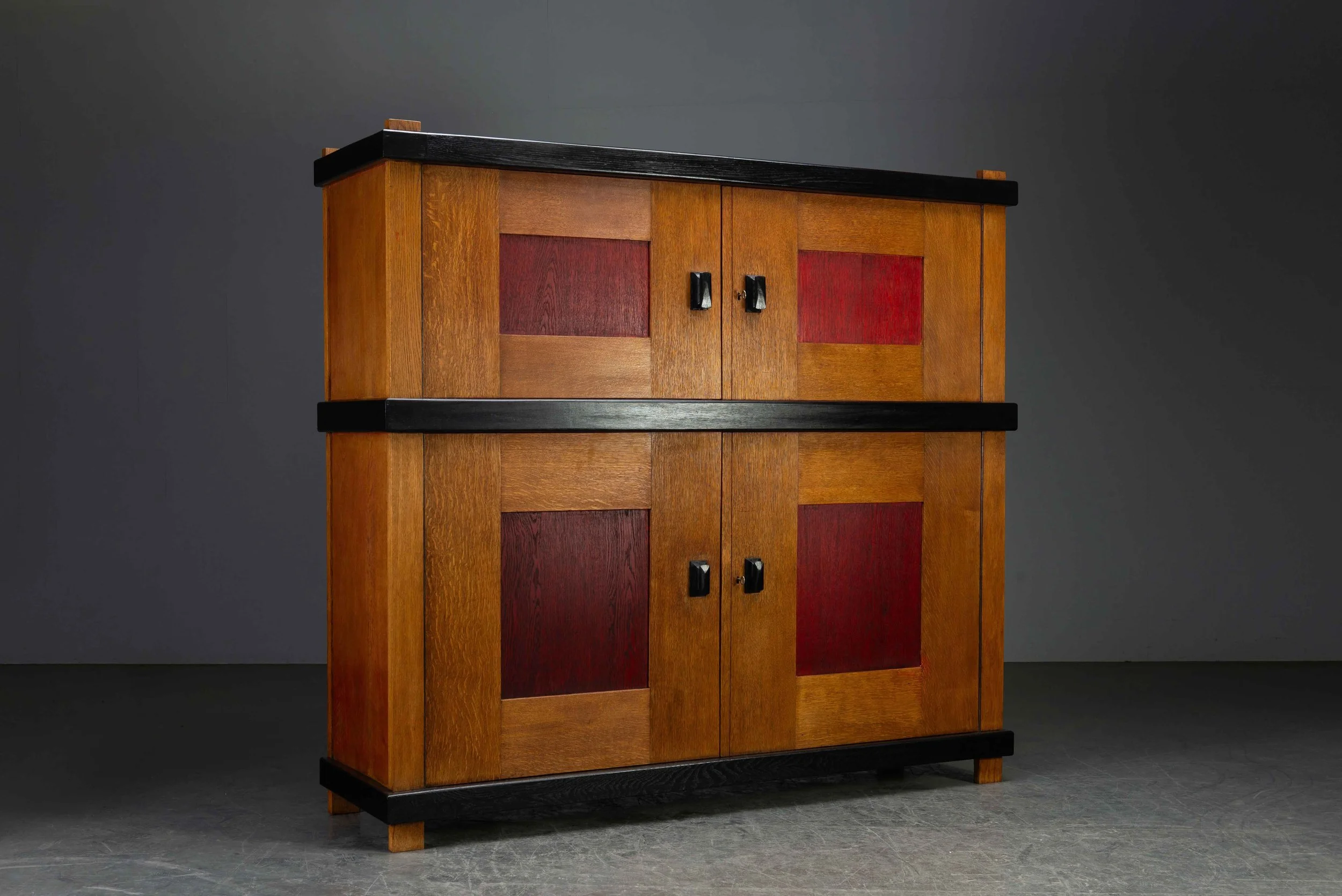 ST-3072025223336-1920s-Haagse-School-Cabinet-by-Frit-Spanjaard_3.jpg