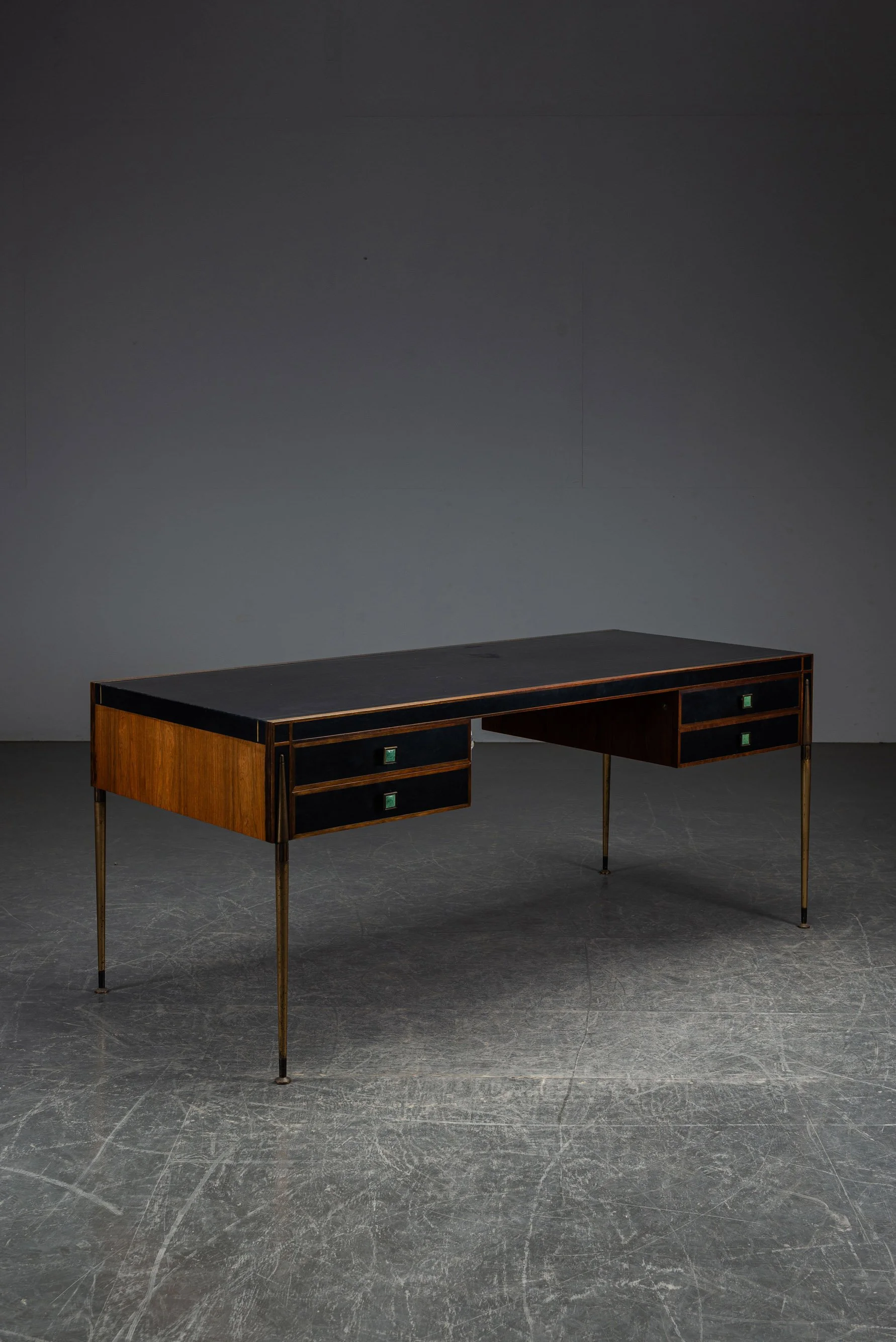WEB RES TA-462025192649 - 1950s Mid-Century Modern Desk_02.jpg