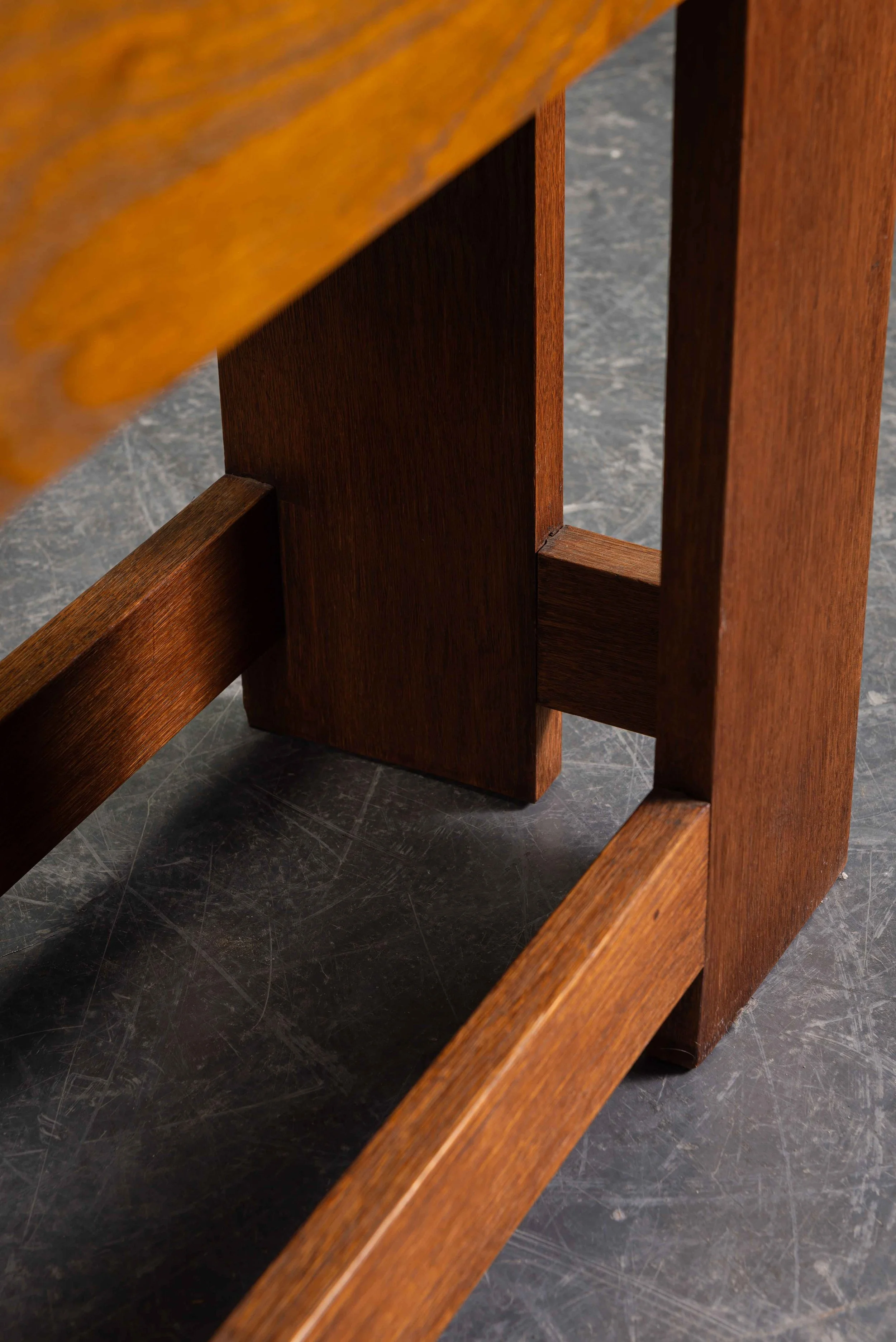 TA-3072025232027-1920s-Haagse-School-Side-Table-by-Cor-Alons_09.jpg