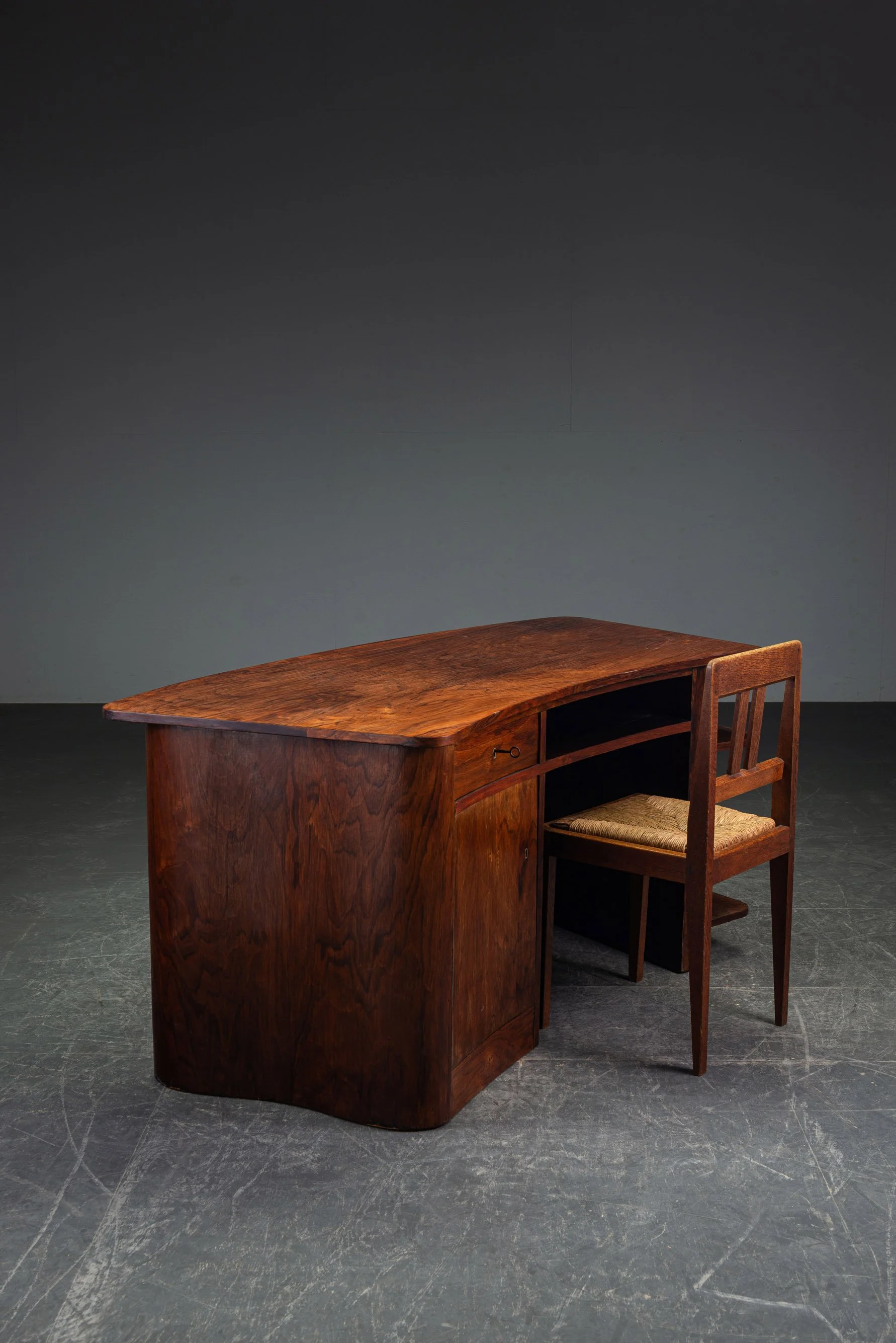 TA-2852024220722-1930s-Art-Deco-Desk_ 10.jpg