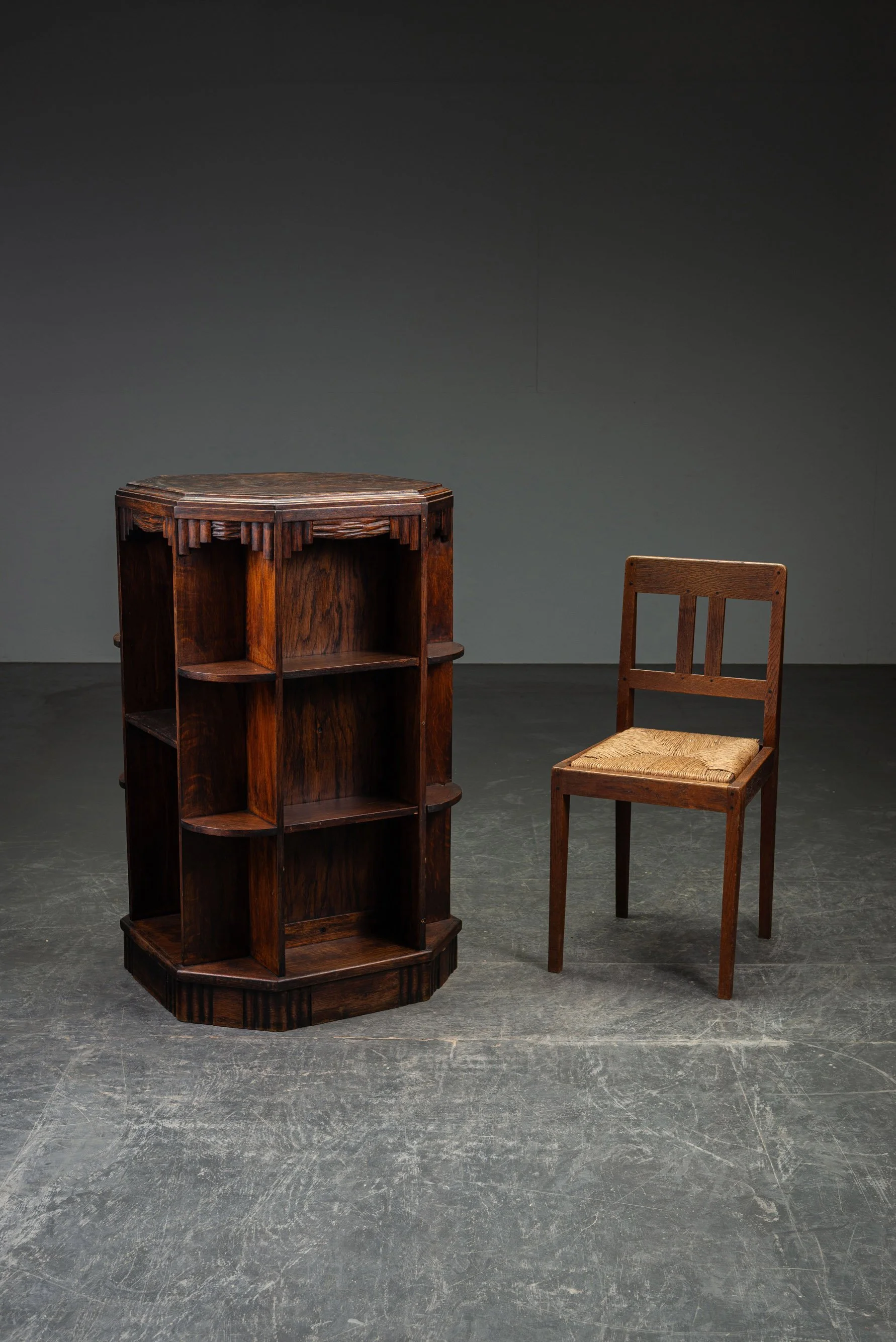 ST-1622026121531-1930s-Art-Deco-Shelving_03.jpg