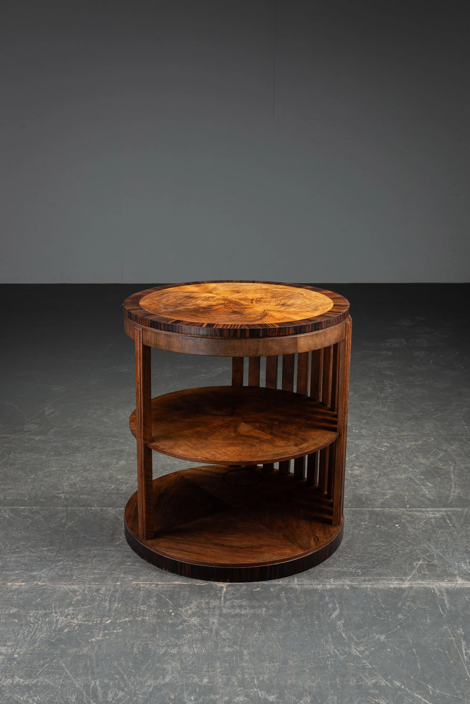 TA-162026183814-1940s-Art-Deco-Side-Table_07.jpg