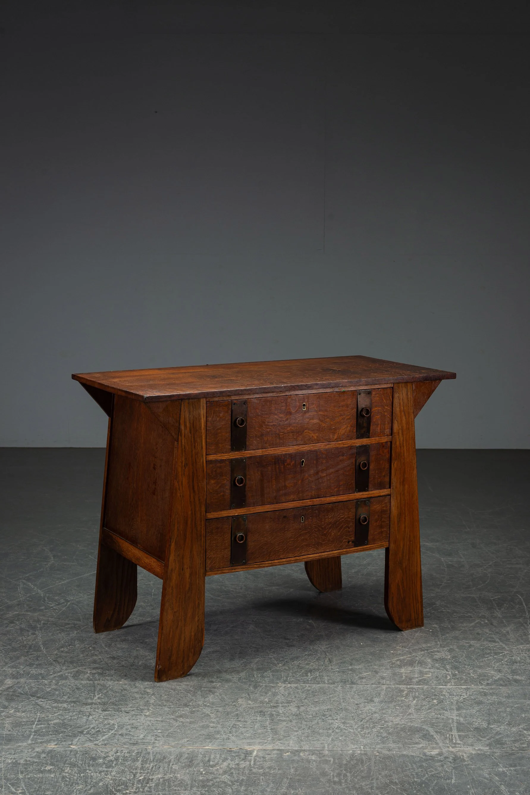 WEB RES ST-13112024104048 - 1920s Arts and Crafts Drawers_02.jpg