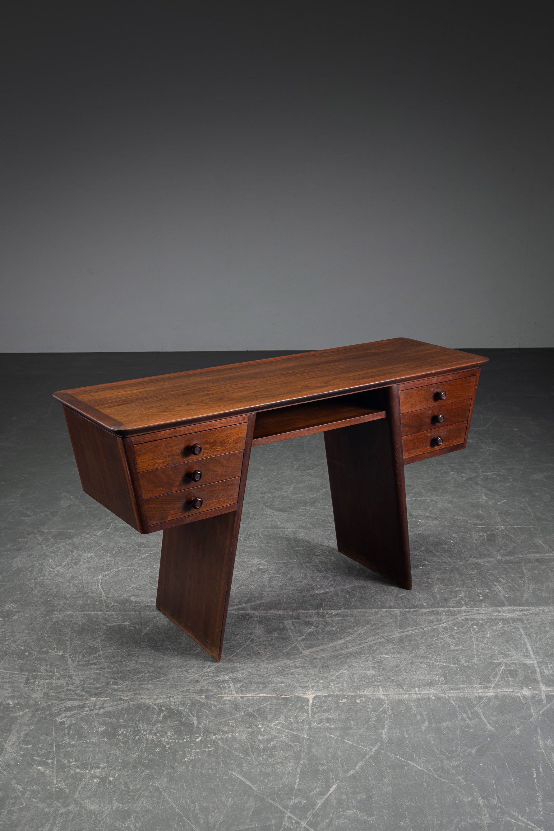 TA-2622024160534-1940s-Art-Deco-Lady-Desk_01.jpg