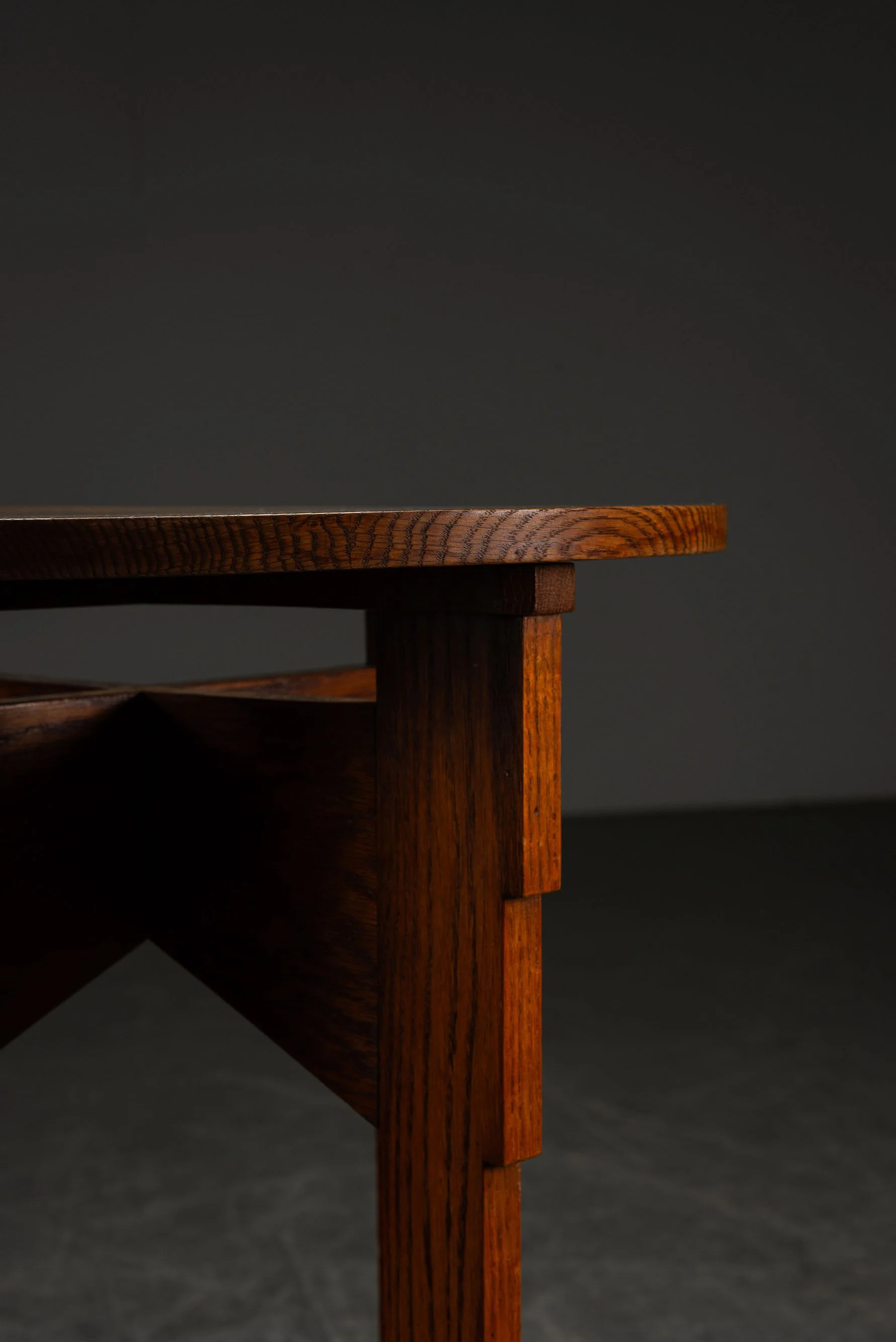 TA-2972025184806-1920s-Amsterdamse-School-Side-Table_08.jpg