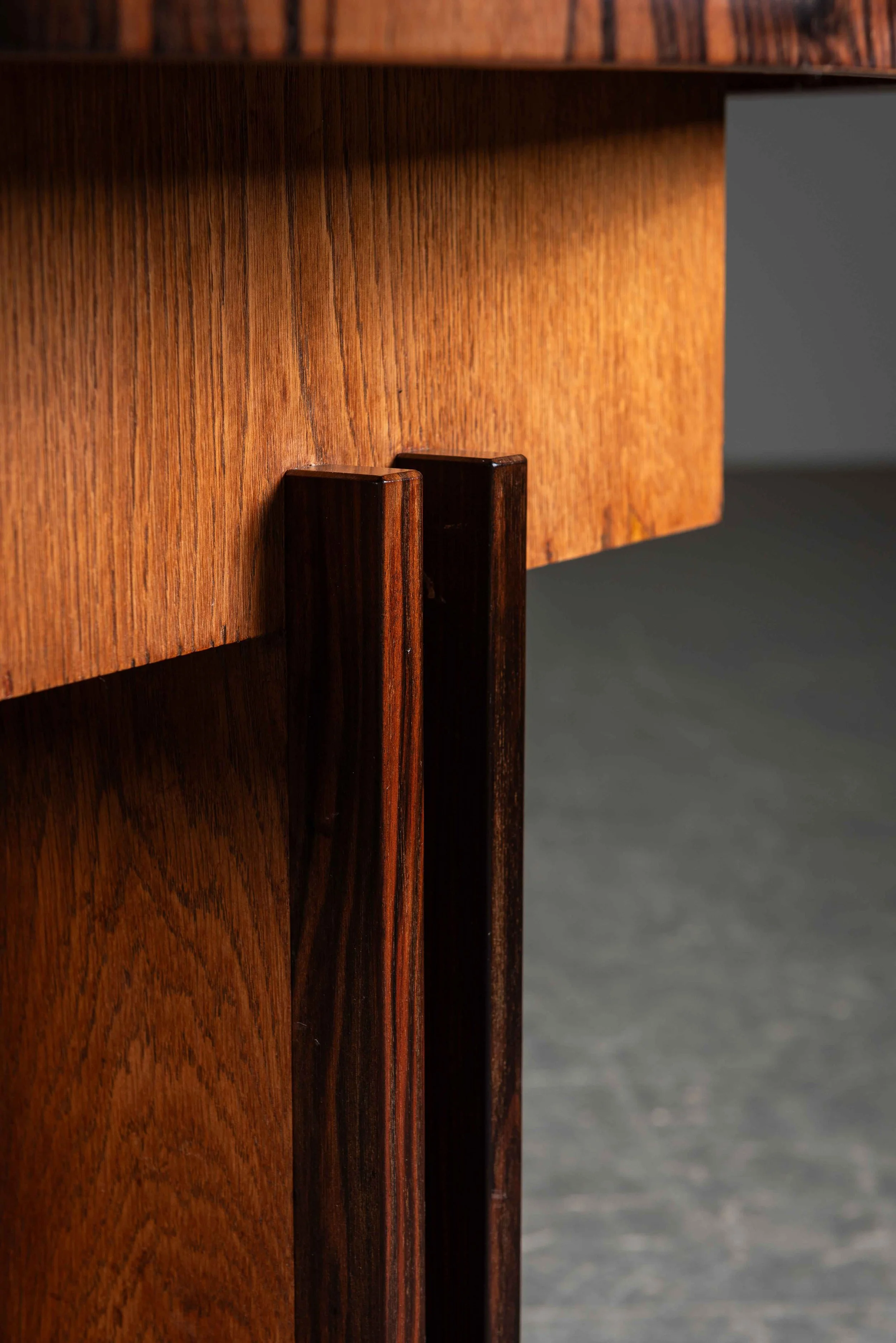 TA-3072025224057-1920s-Genneper-Molen-Art-Deco-Side-Table_12.jpg