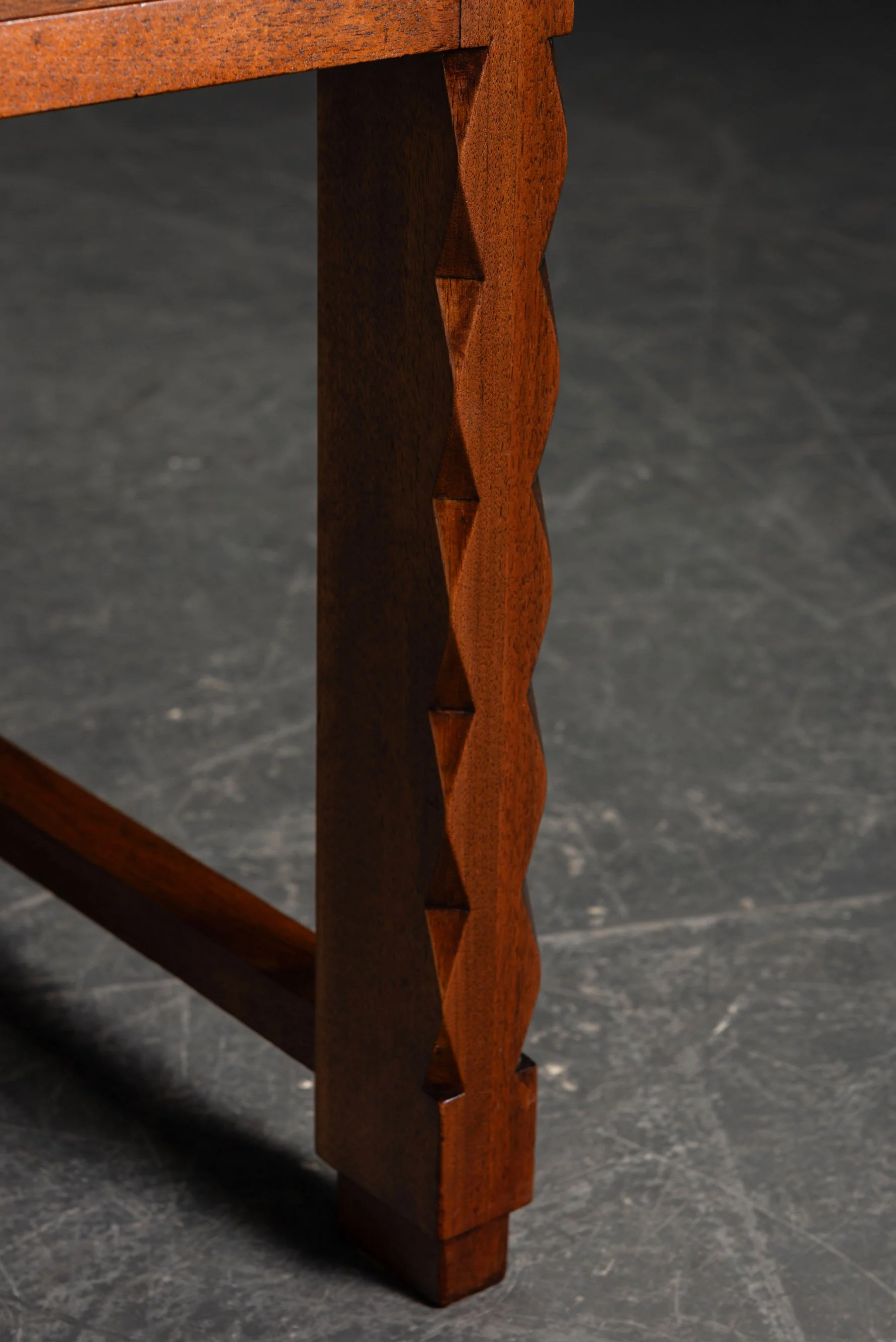 TA-242024214127-1920s-Amsterdamse-School-Desk_07.jpg