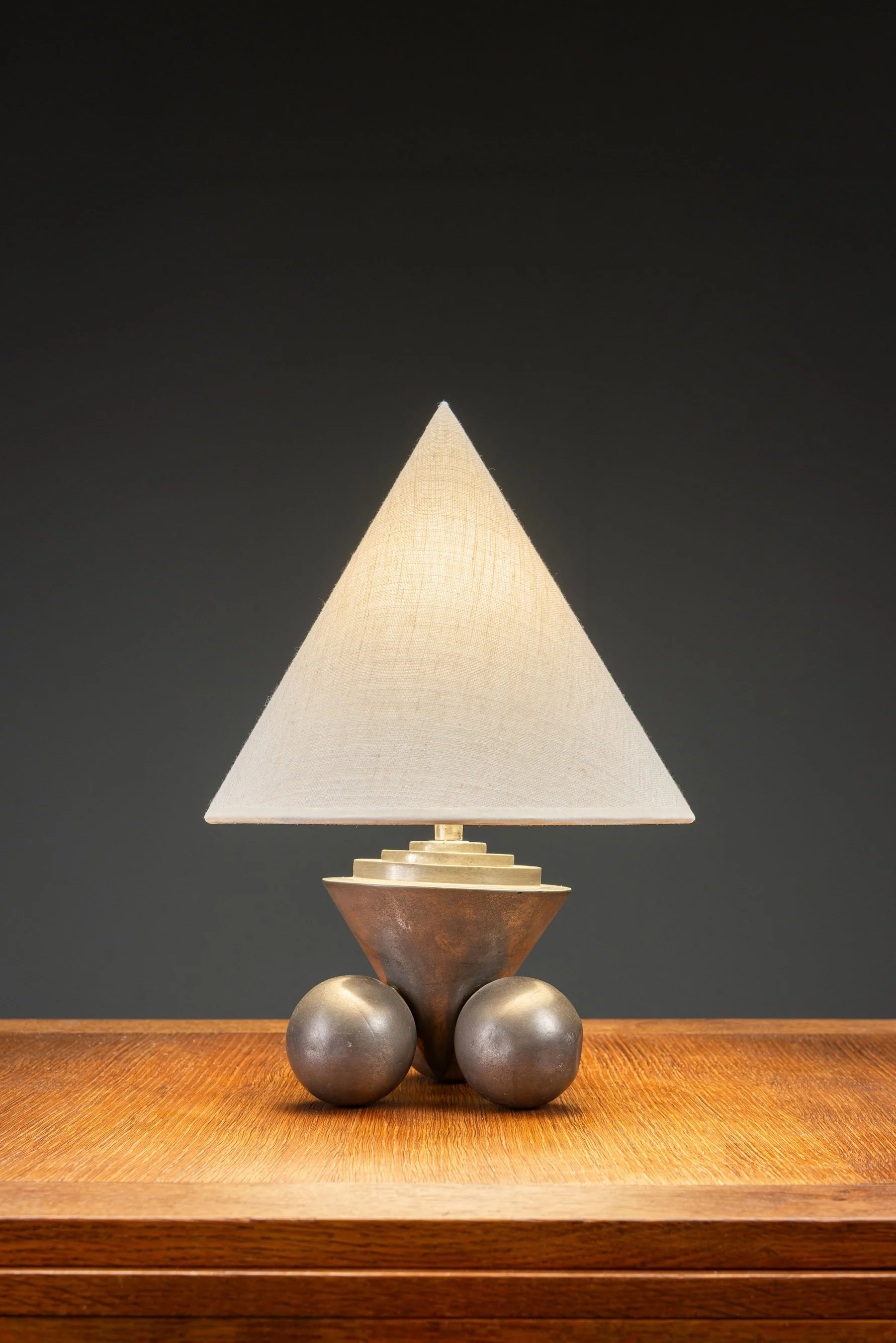 LI-2242026235246-1920s-Amsterdamse-School-Table-Lamp_04.jpg