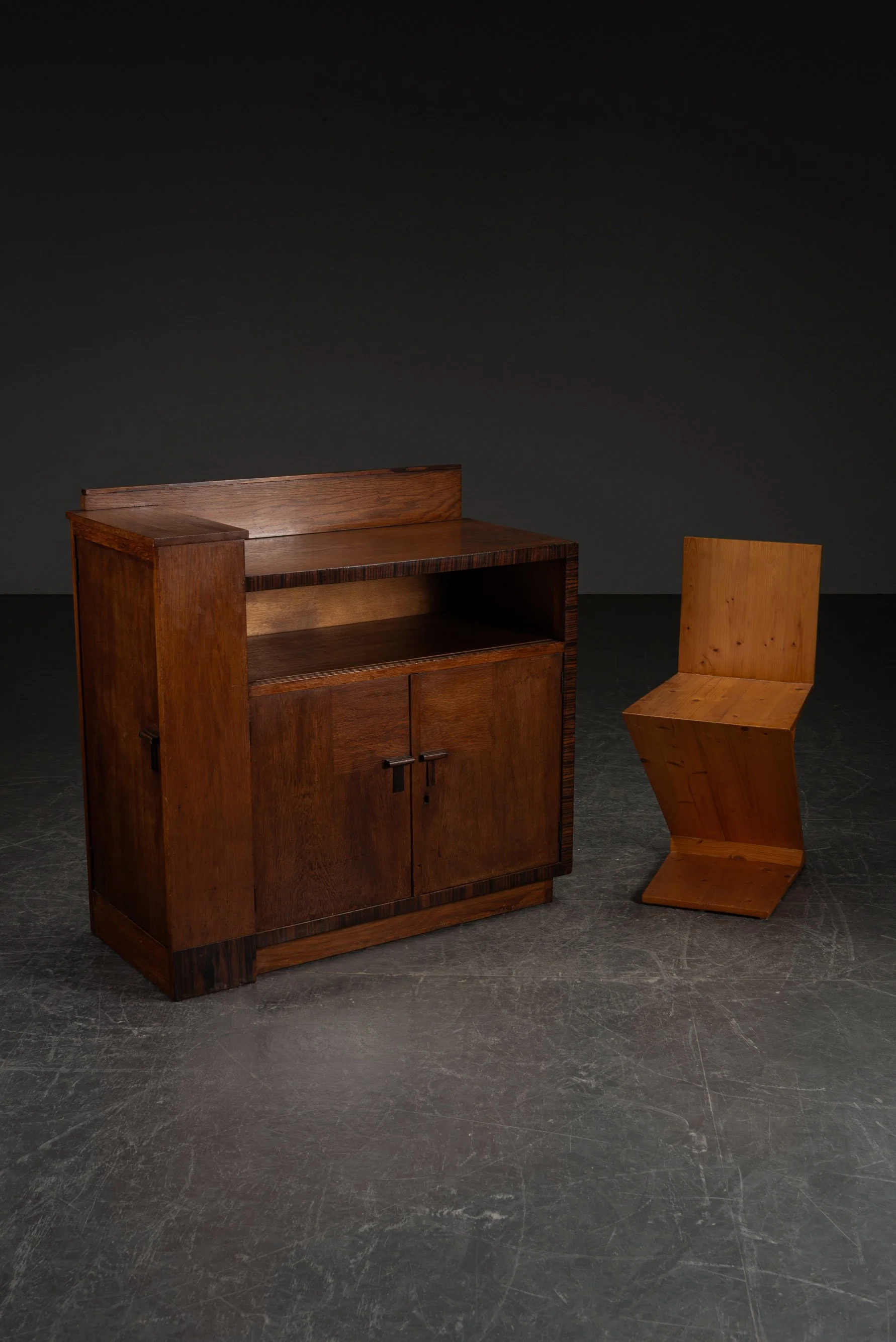 ST-2852024214351-1920s-Haagse-School-Cabinet_12.jpg