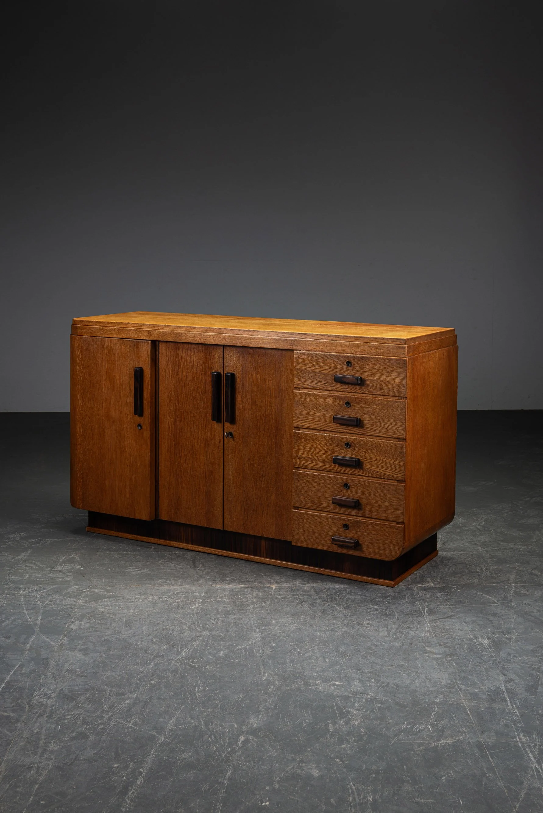 ST-2872026153534-1930s-Art-Deco-Sideboard_11.jpg