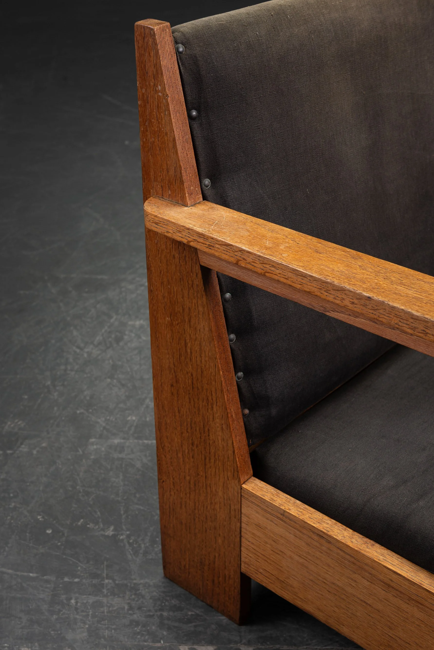 SE-892026125457-1920s-Haagse-School-Armchair_12.jpg