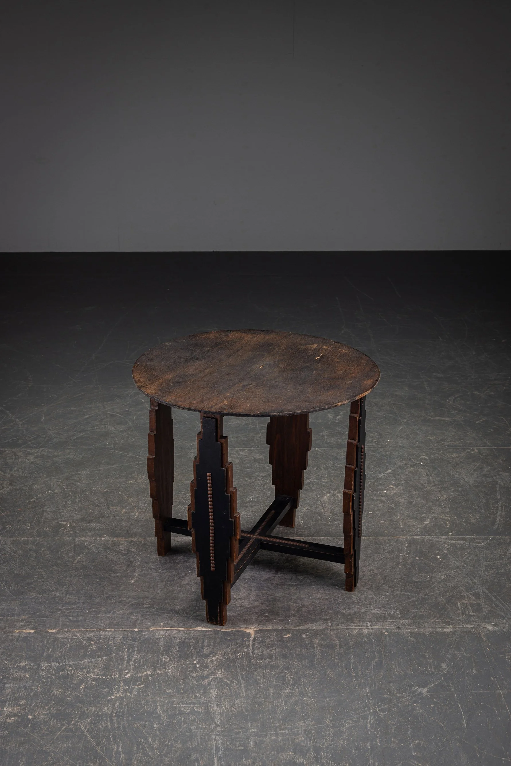 TA-632026140538-1930s-Art-Deco-Side-Table_08.jpg