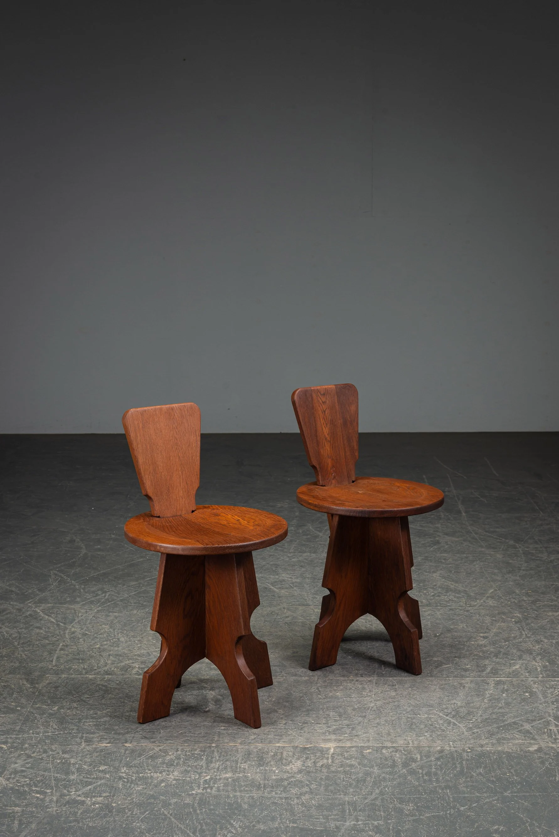SE-14122025203537-1960s-Sculptural-Stools-1+2_07.jpg