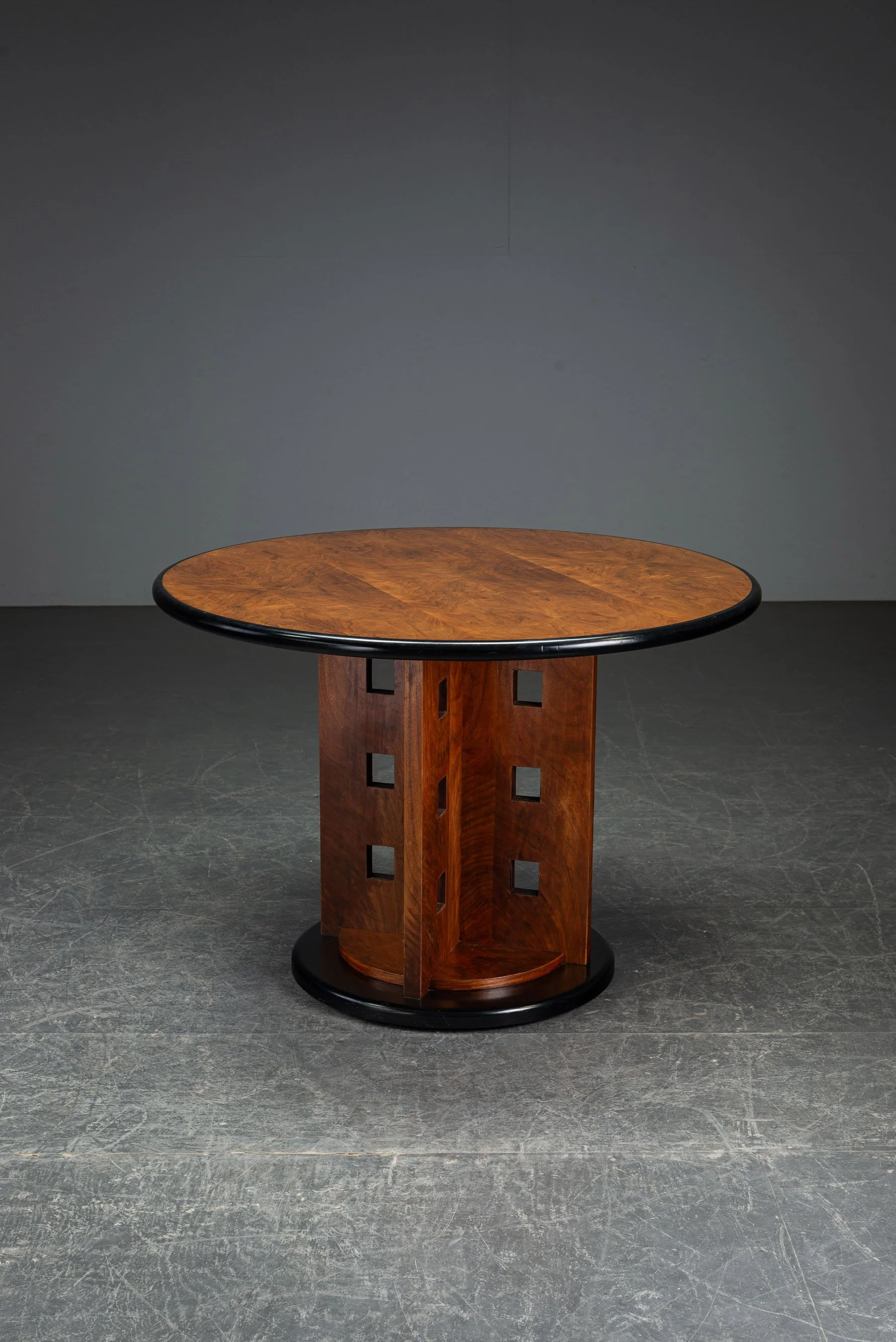 WEB RES TA-17112025123158 - 1980s Art Deco Side Table_09.jpg