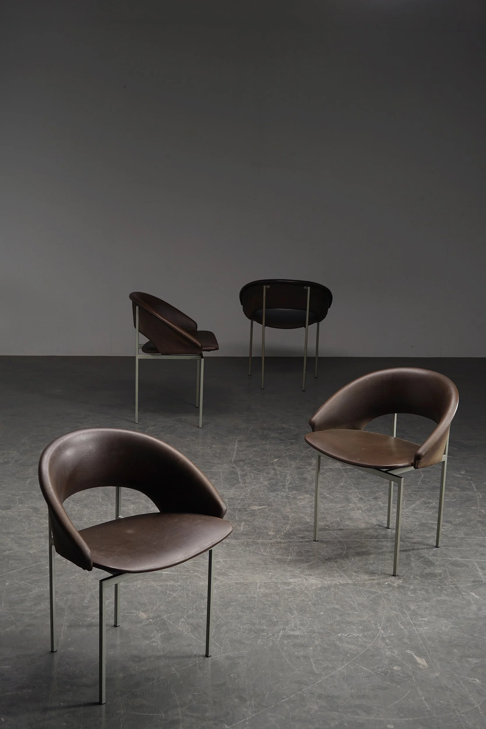 SE-2362026120906-1960s-Rare-'Meander'-Dining-Chair-Quartet_02.jpg