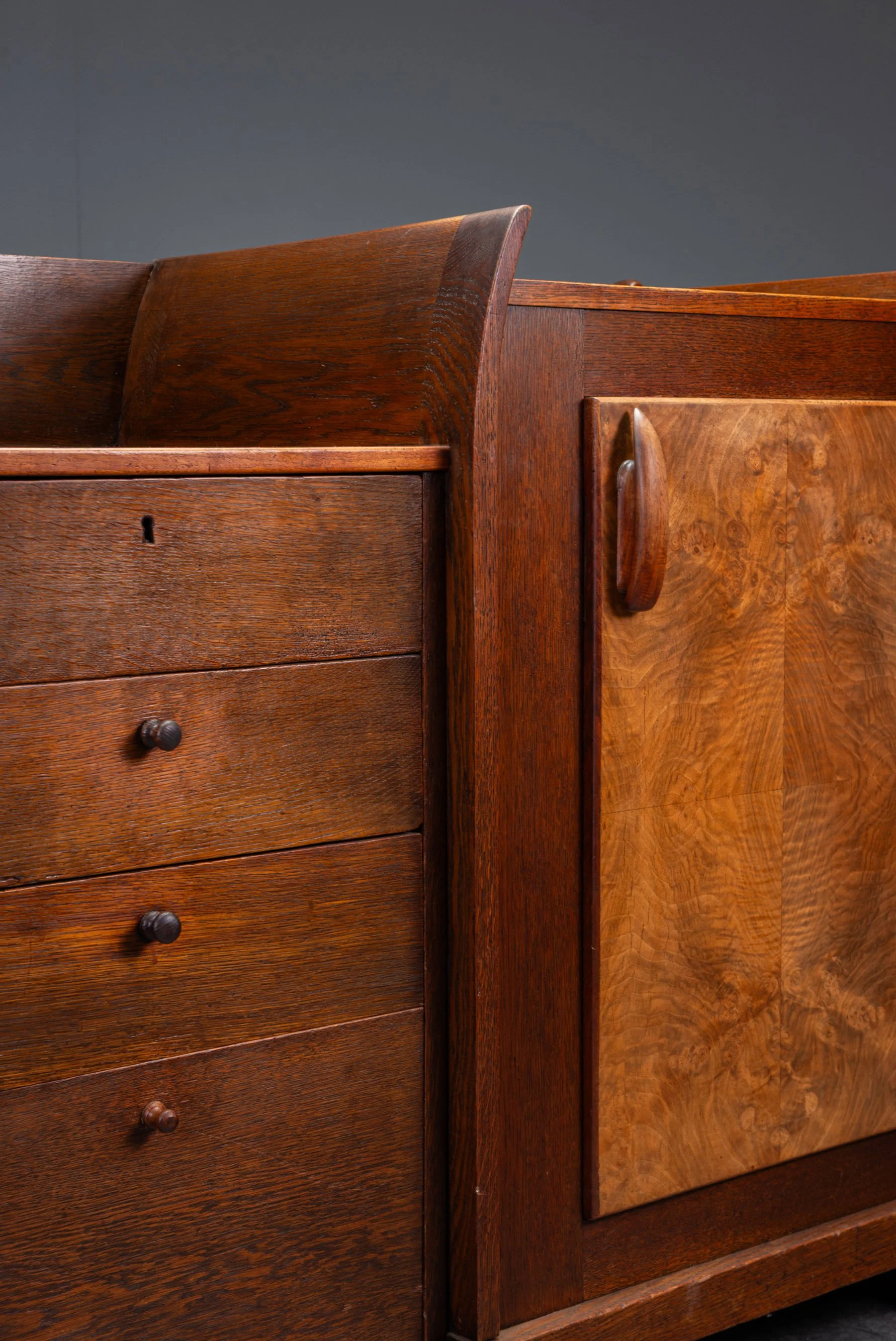 ST-1962024195902-Amsterdamse-School-Sideboard-by-Architect-Paul-Bromberg_20.jpg