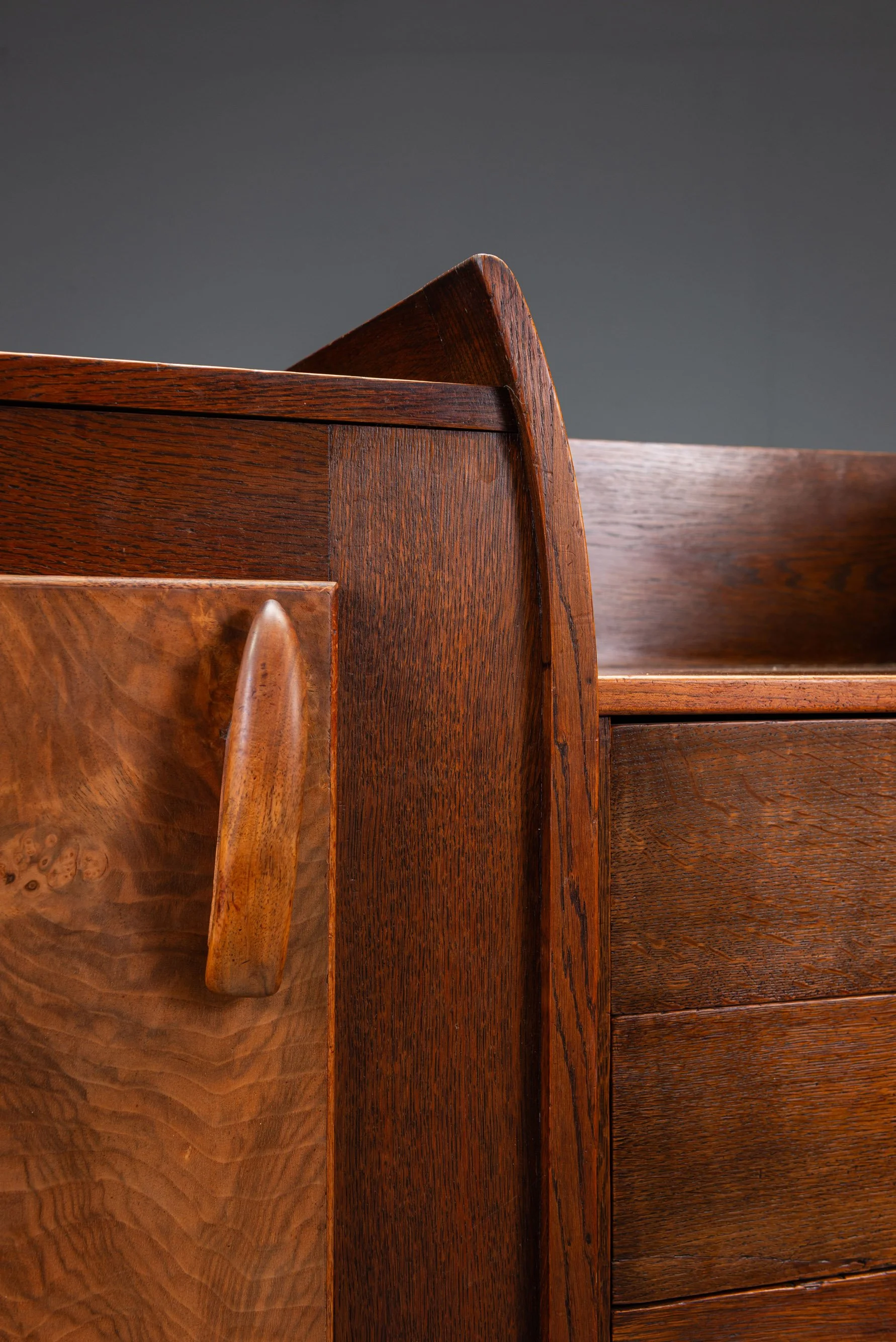 ST-1962024195902-Amsterdamse-School-Sideboard-by-Architect-Paul-Bromberg_21.jpg