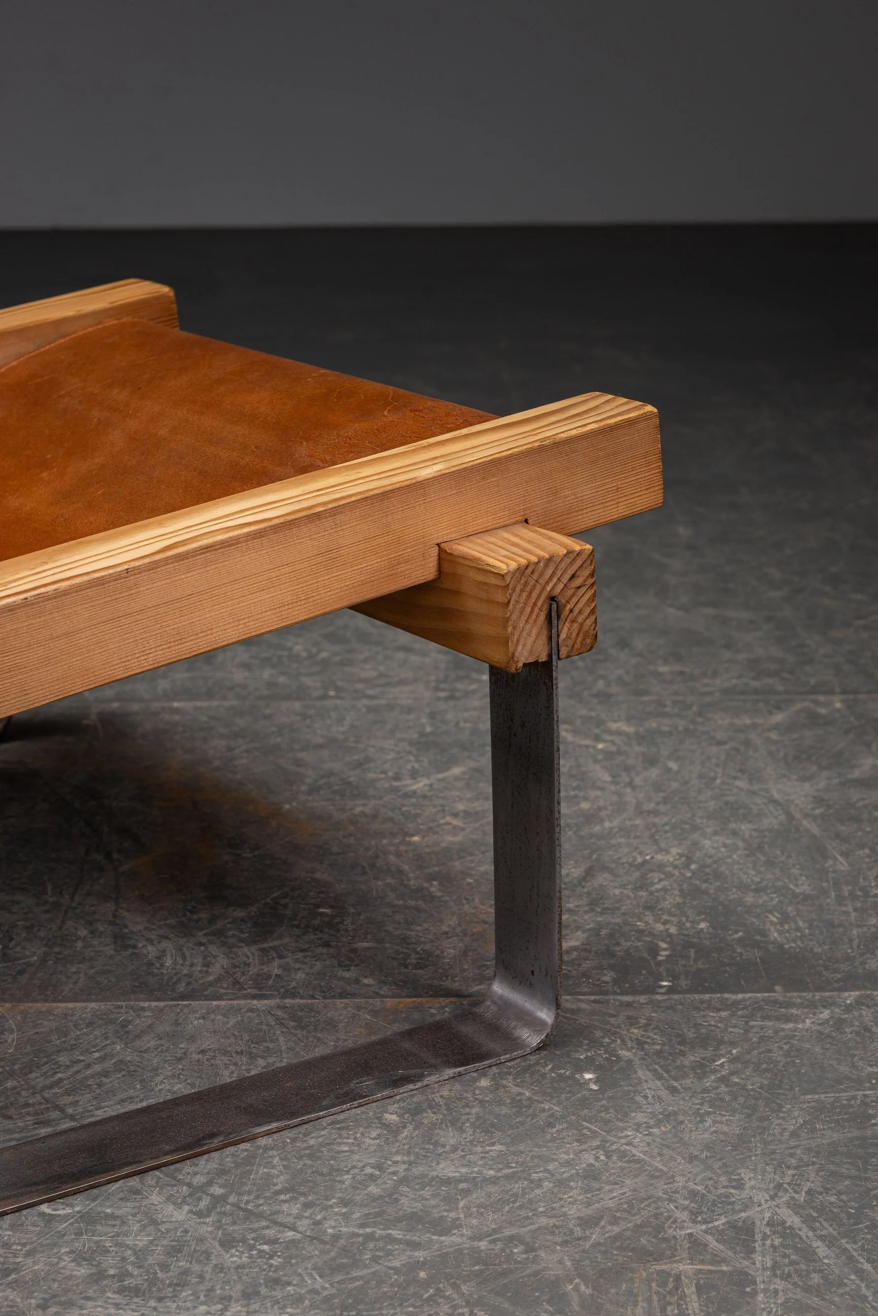 SE-3032026180114-1960s-Modernist-Easy-Chair_14.jpg