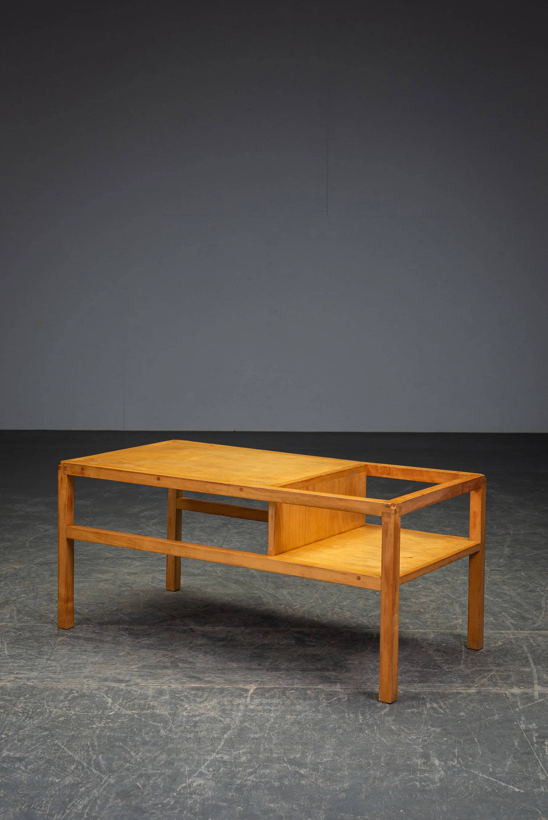 TA-1862026125050-1960s-Modernist-Coffee-Table_02.jpg