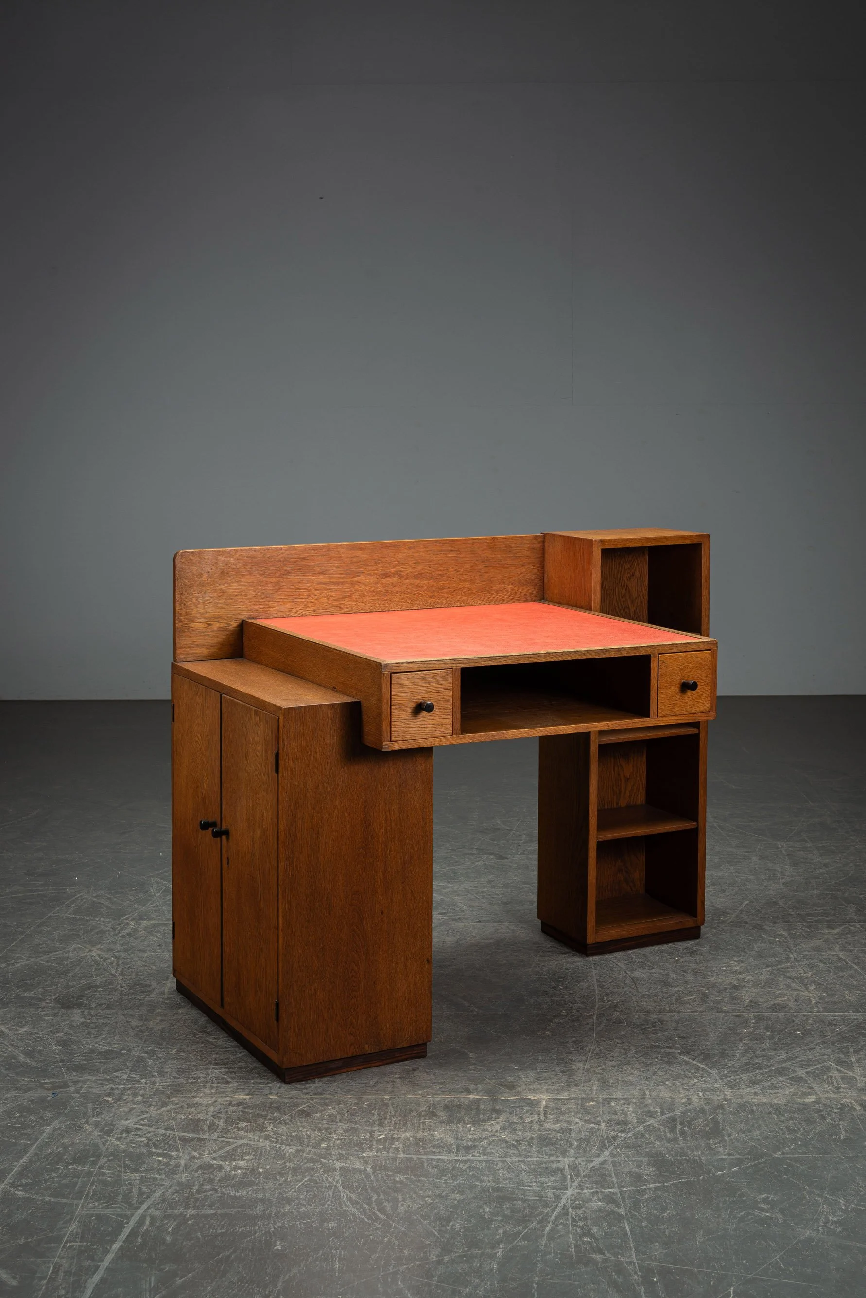 Genneper Molen Haagse School Desk by P.E.L. Izeren