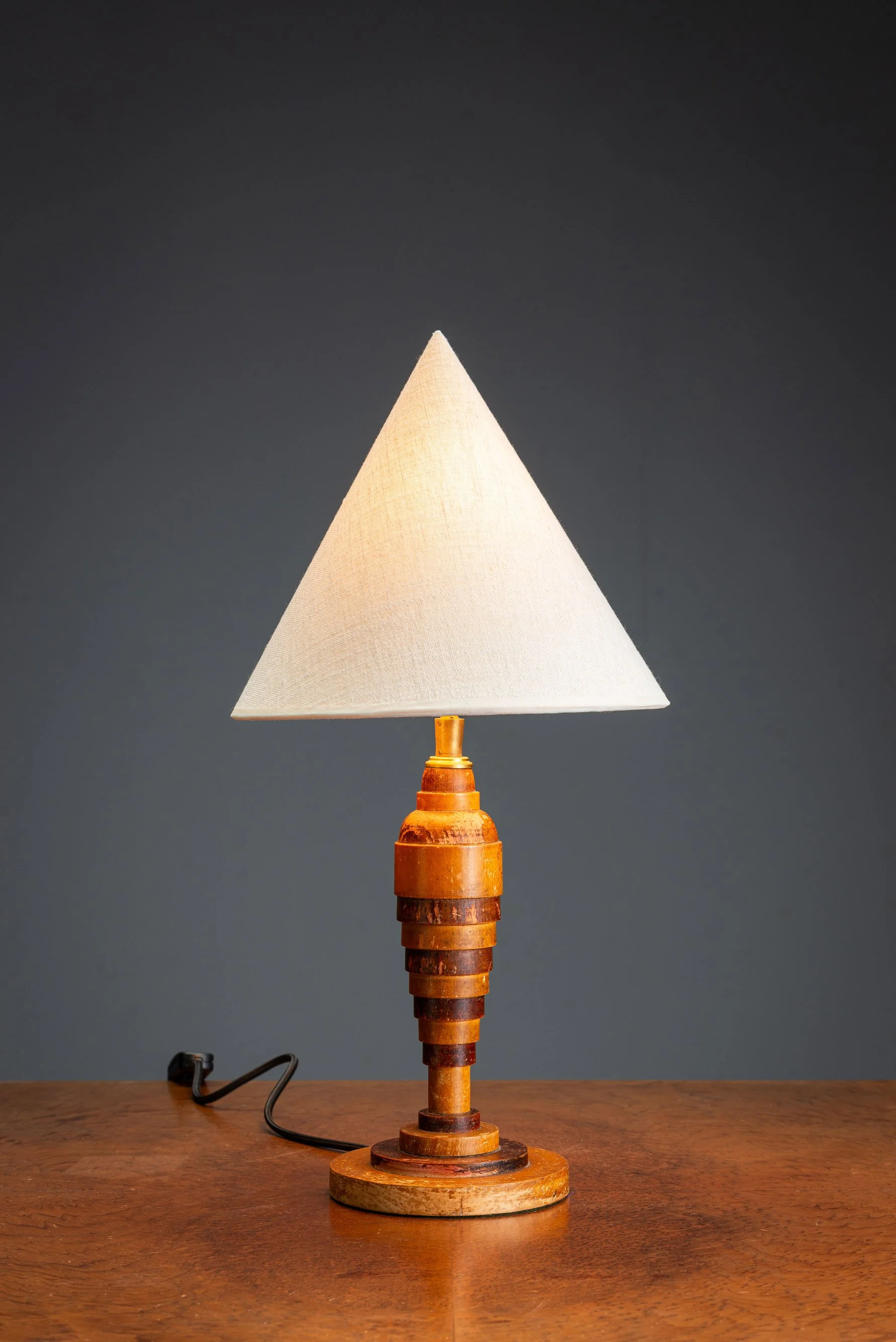 LI-3112025183315-1940s-Art-Deco-Table-Lamp_01.jpg