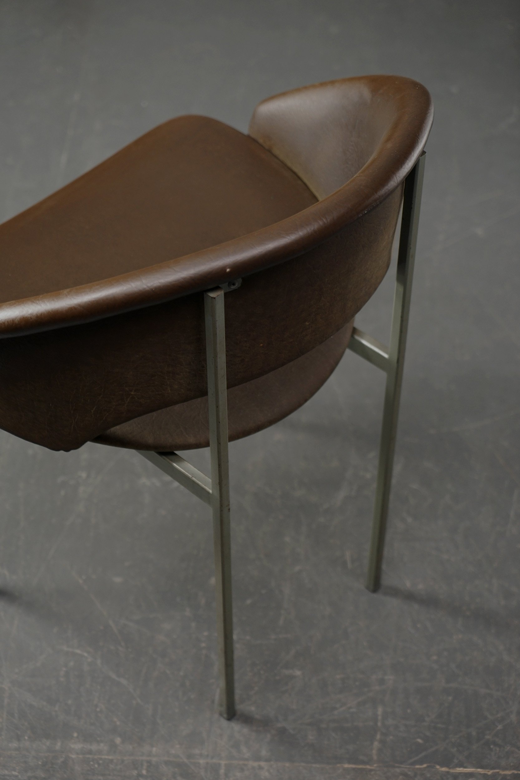 SE-2362026120906-1960s-Rare-'Meander'-Dining-Chair-Quartet_15.jpg
