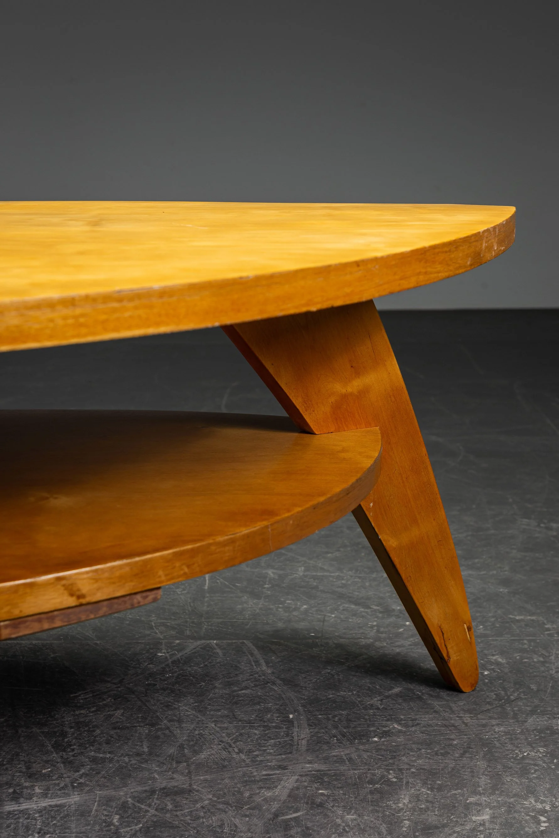 TA-892026130611-1940s-Modernist-Coffee-Table_09.jpg
