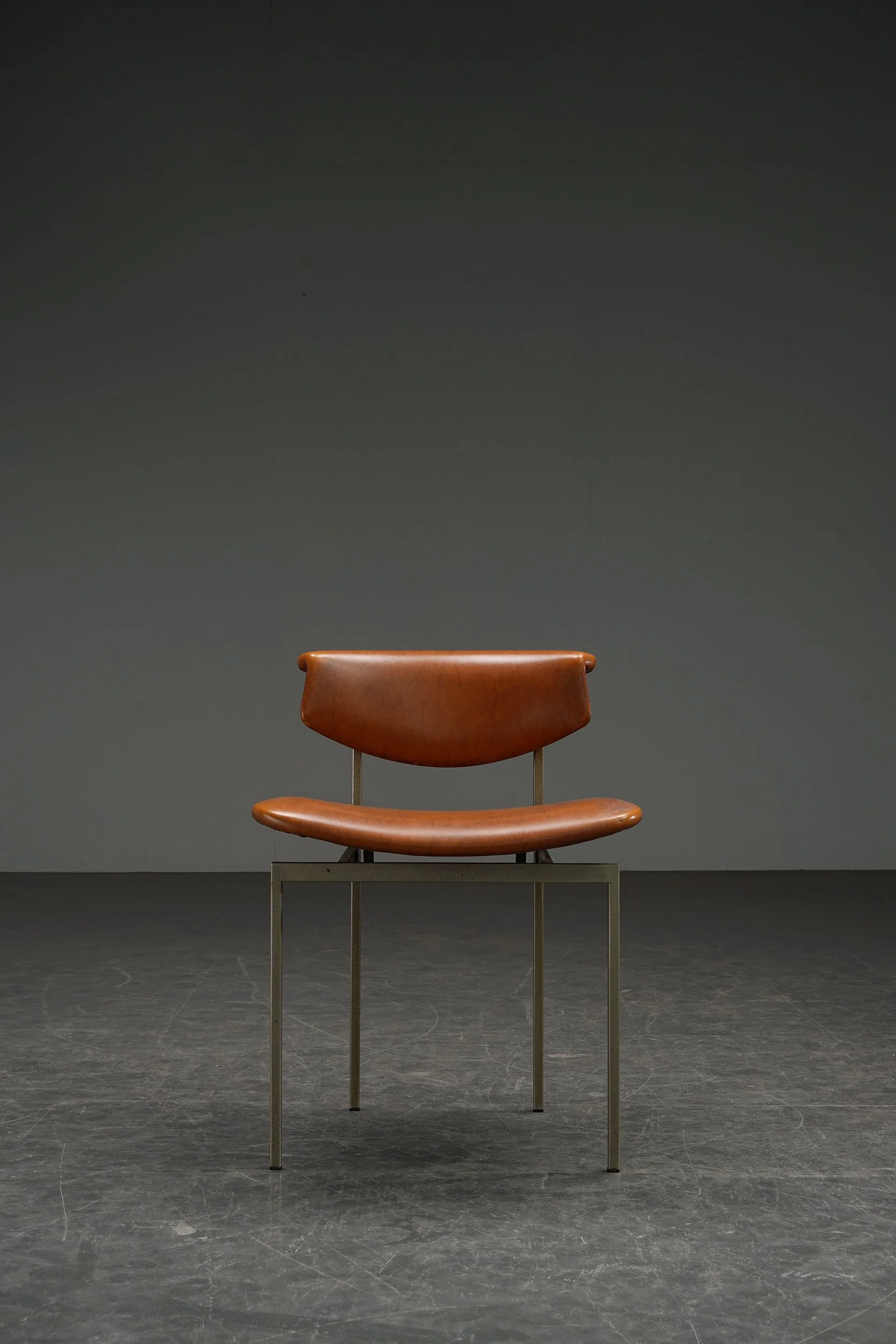 SE-122023175323-Modernist-Dining-Chair-Set-by-Rudolf-Wolf_08.jpg