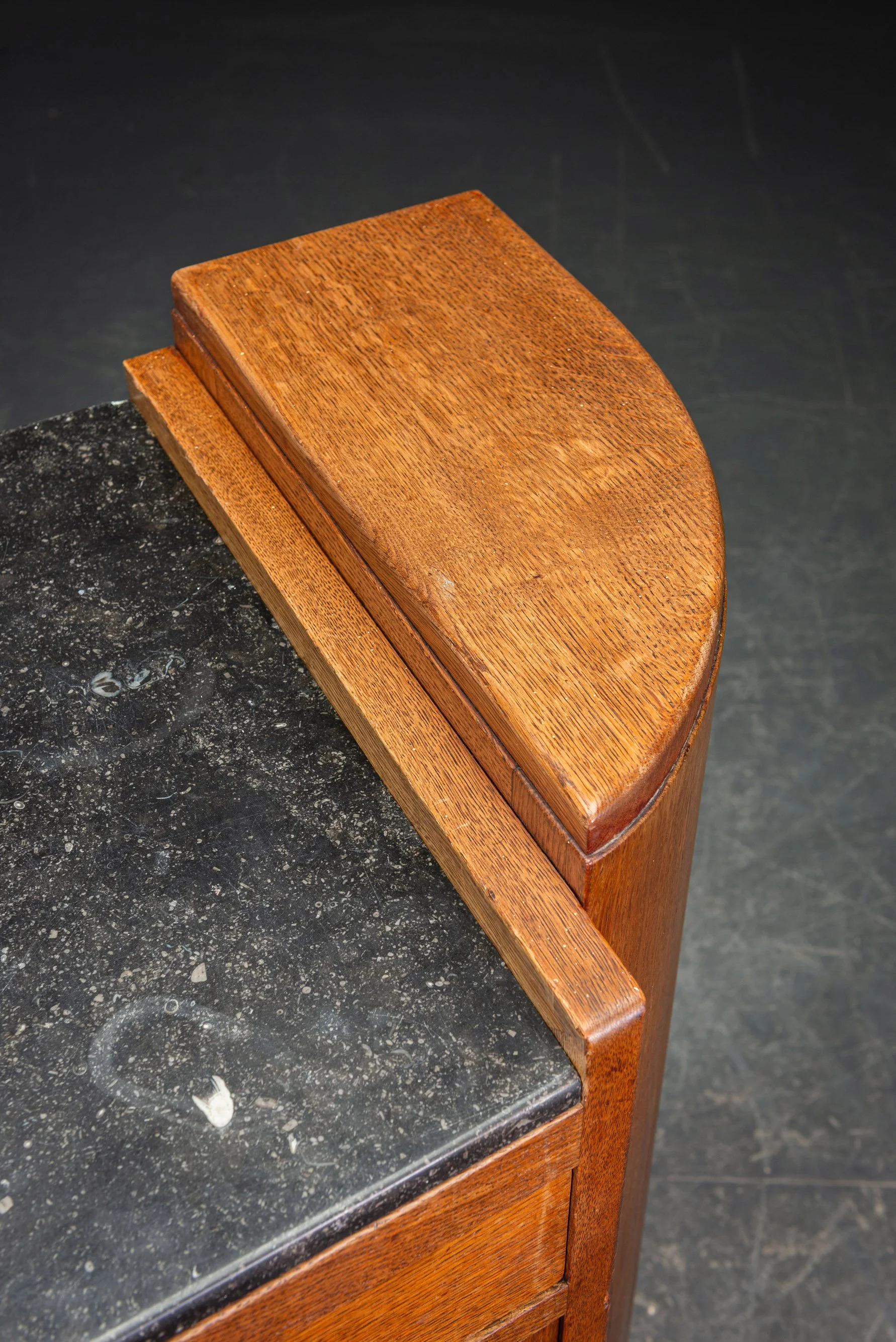 ST-1862026130400-1930s-Amsterdamse-School-Sideboard_08.jpg