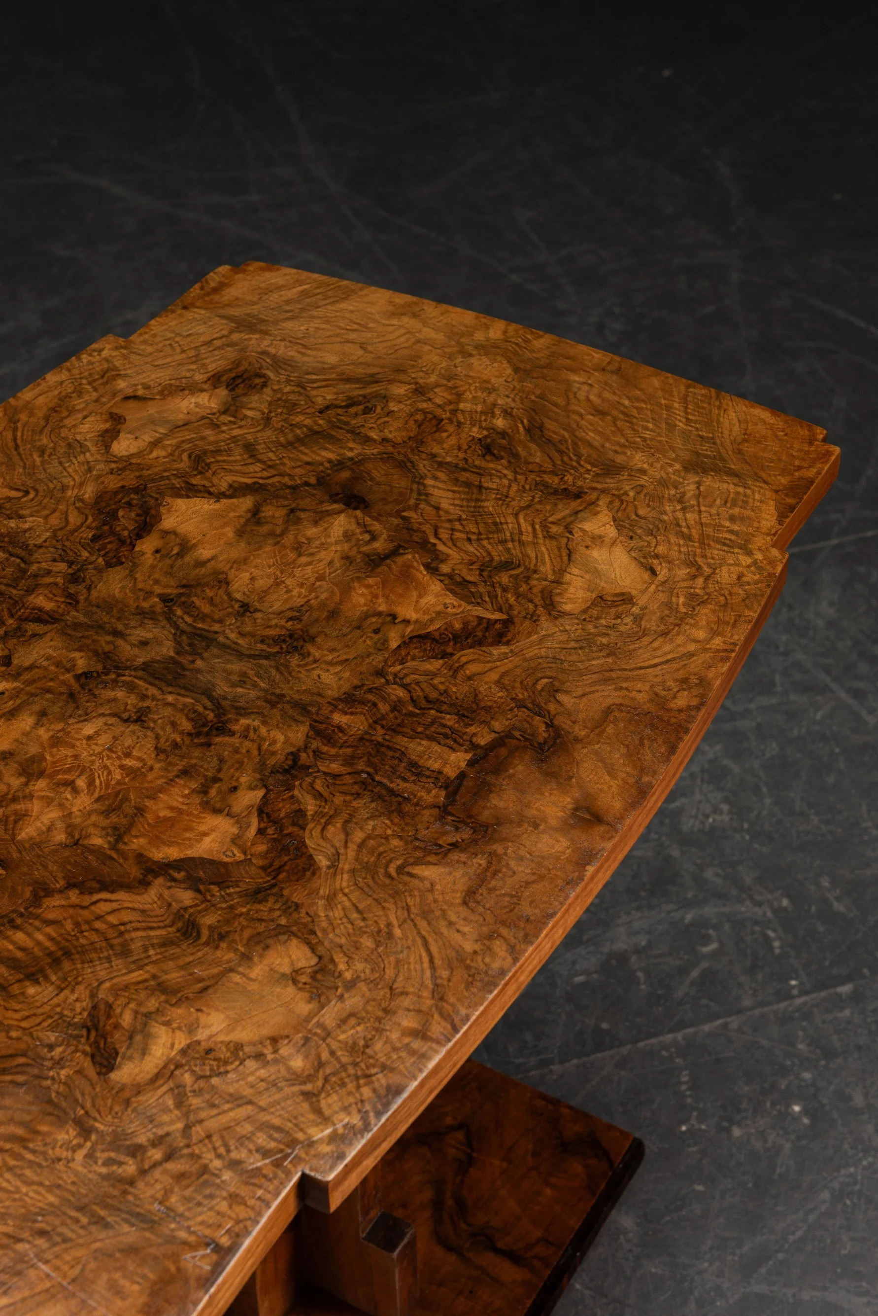 TA-3072025150009-1930s-Art-Deco-Side-Table_03.jpg