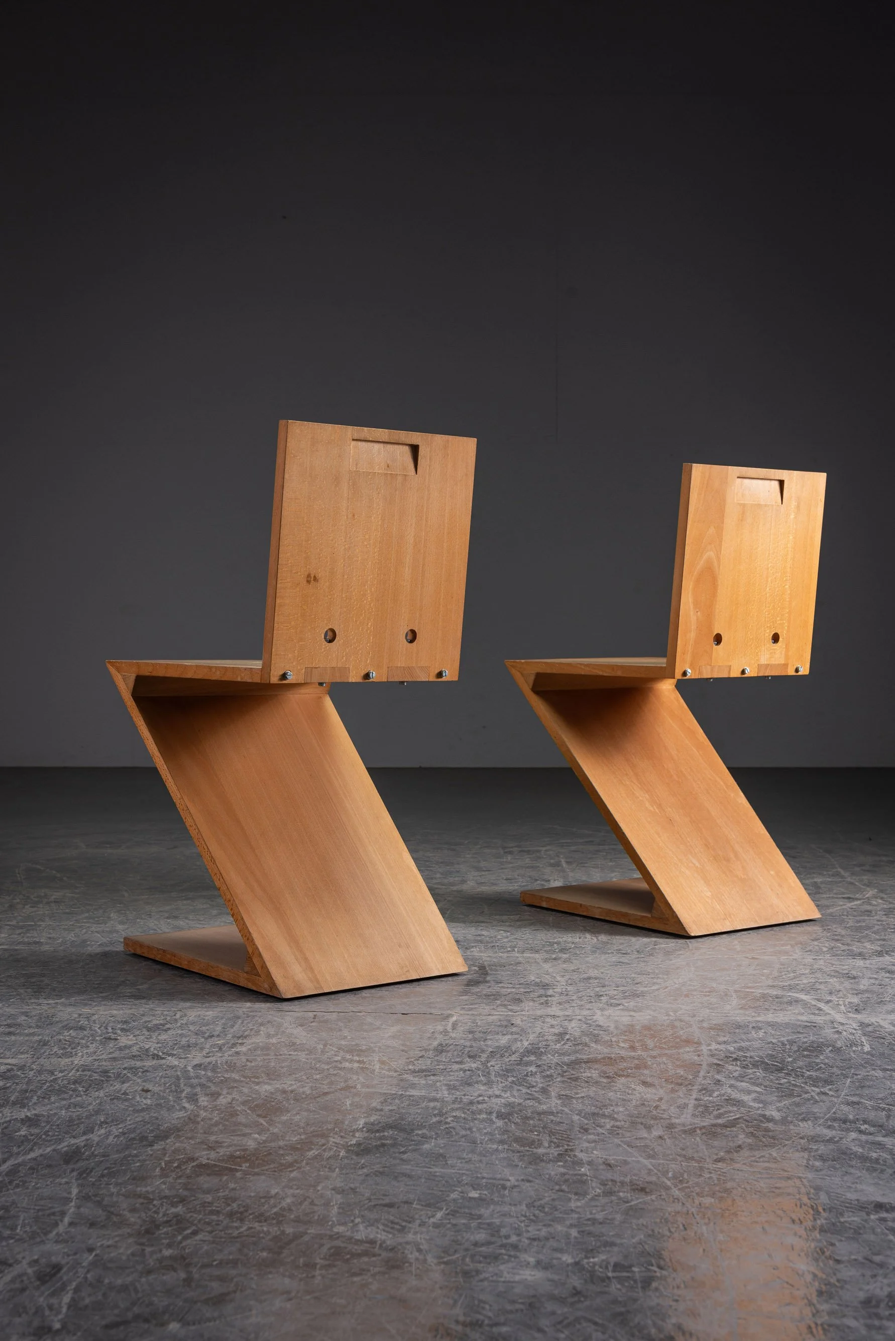 SE-3172025132306-1980s-Zig-Zag-Chairs_10.jpg