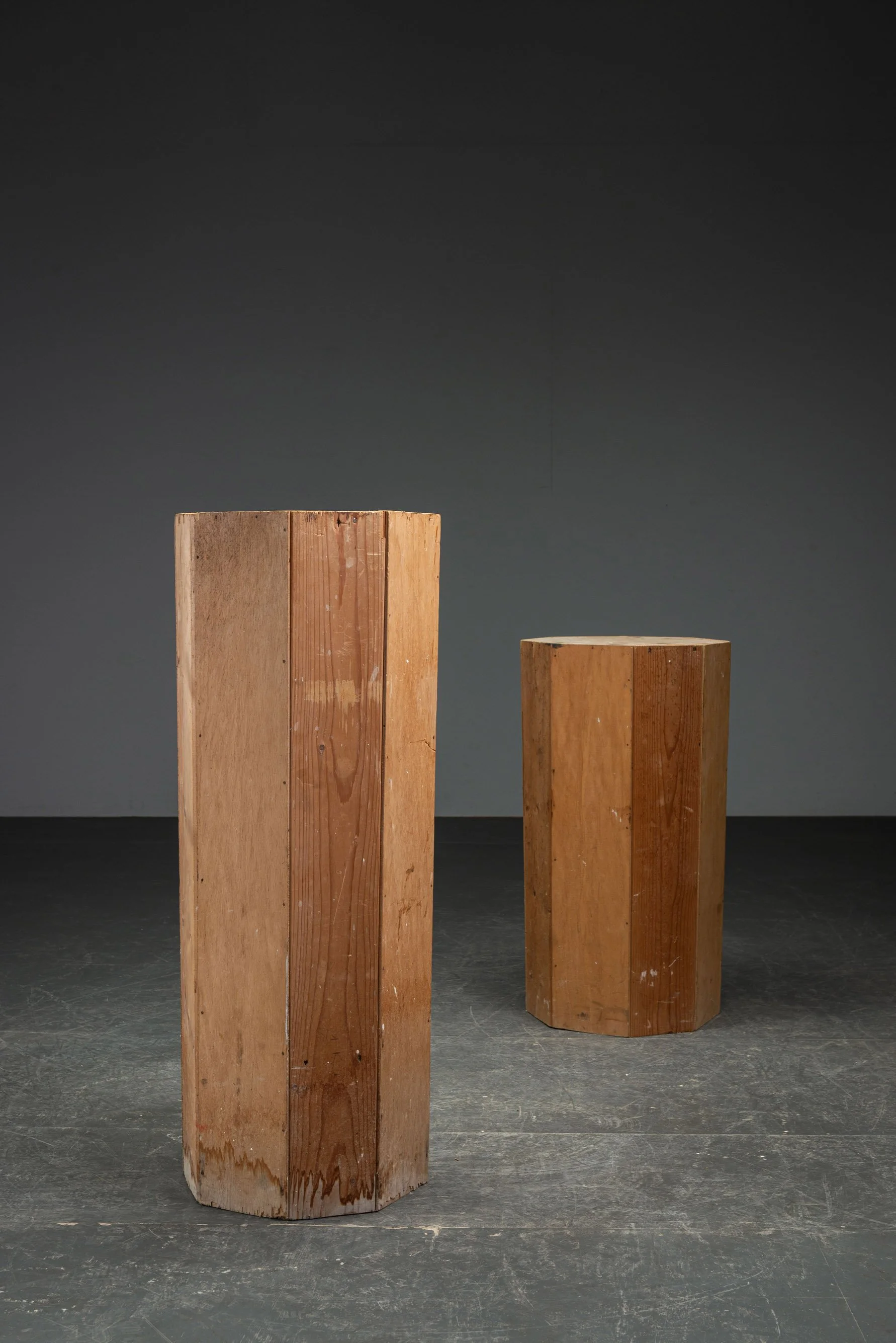OB-1032026172438-1970s-Sculptural-Pedestal-Set_08.jpg