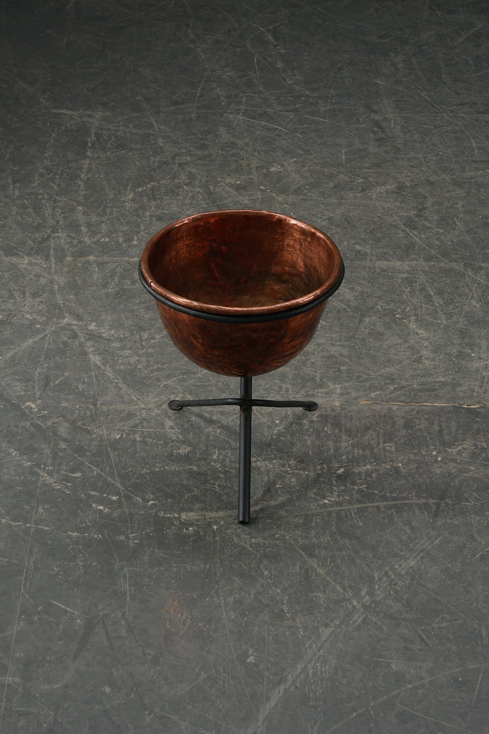 OB-2022025155936-1960s-Decorative-Planter_05.jpg