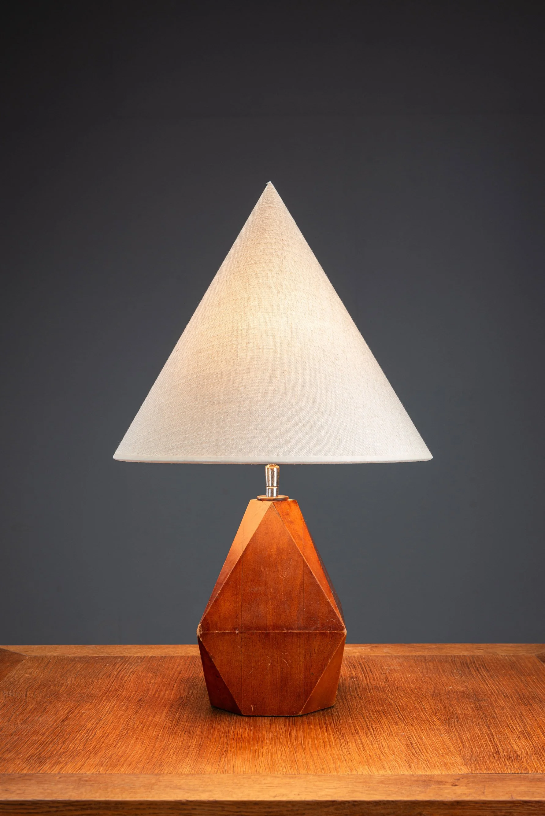 LI-1442026190444-1940s-Art-Deco-Table-Lamp_05.jpg