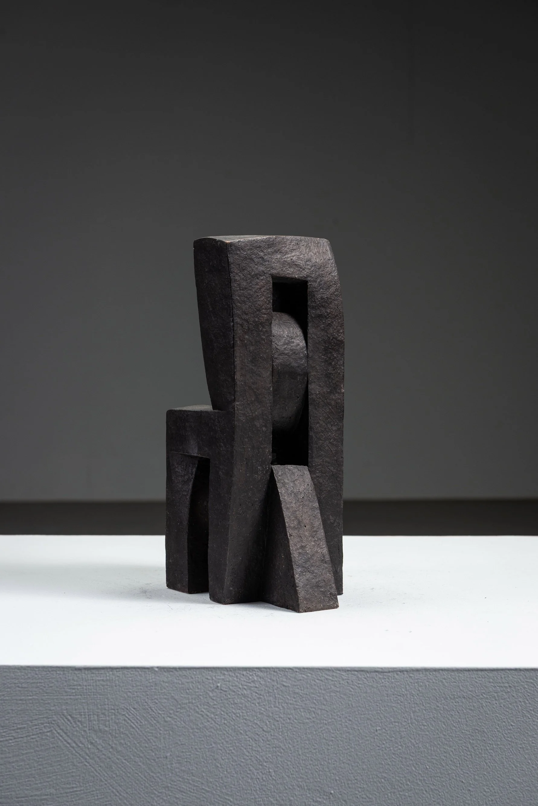 AR-1152026165708-Abstract-Sculpture-by-Cor-Dam-#45_06.jpg