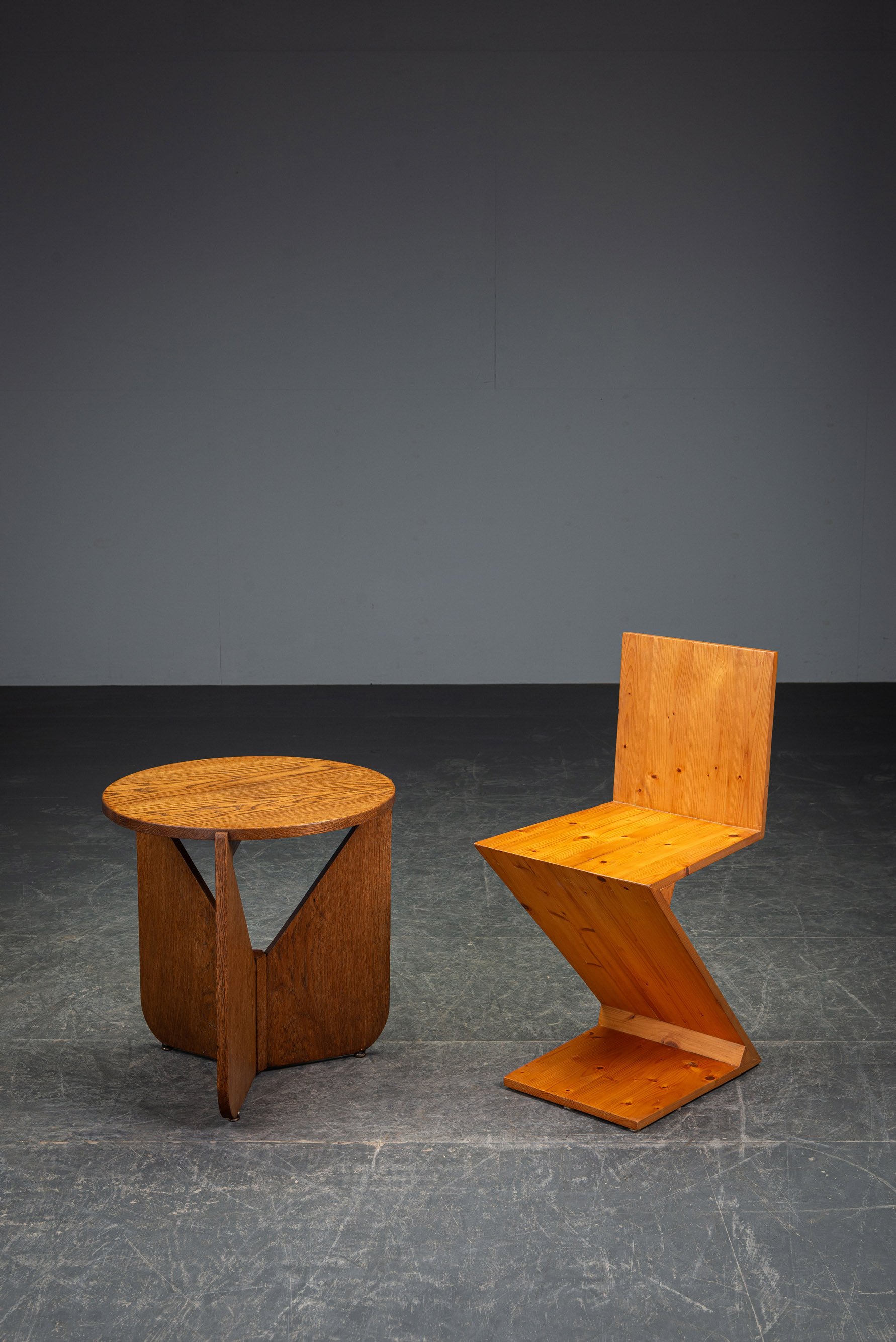 TA-2632026131323-1920s-Architectural-Side-Table_10.jpg