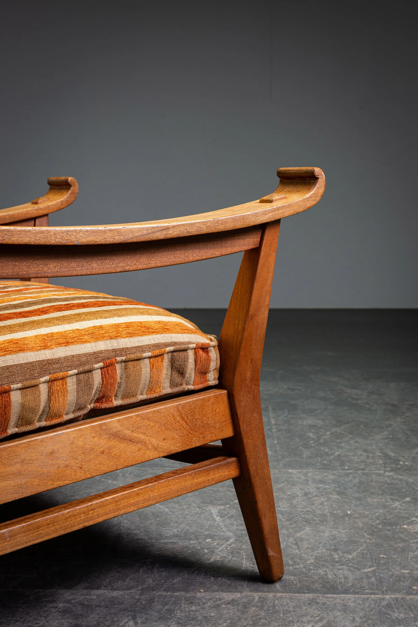 SE-1862026124729-1930s-My-Home-Armchair-By-Bas-van-der-Pelt_09.jpg